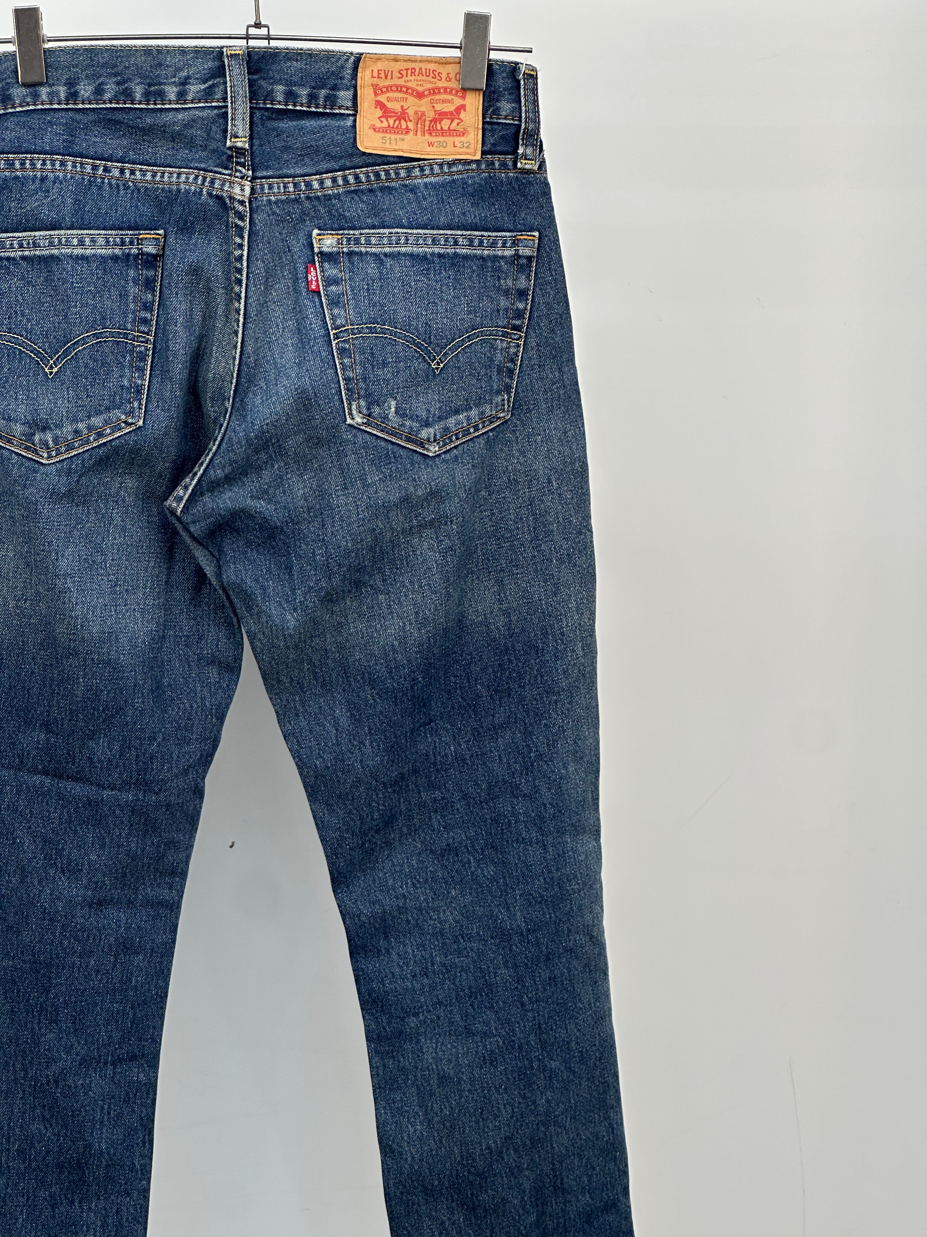 LEVI'S 511 SLIM FIT TAGLIA: 44 ITA = W30 L32