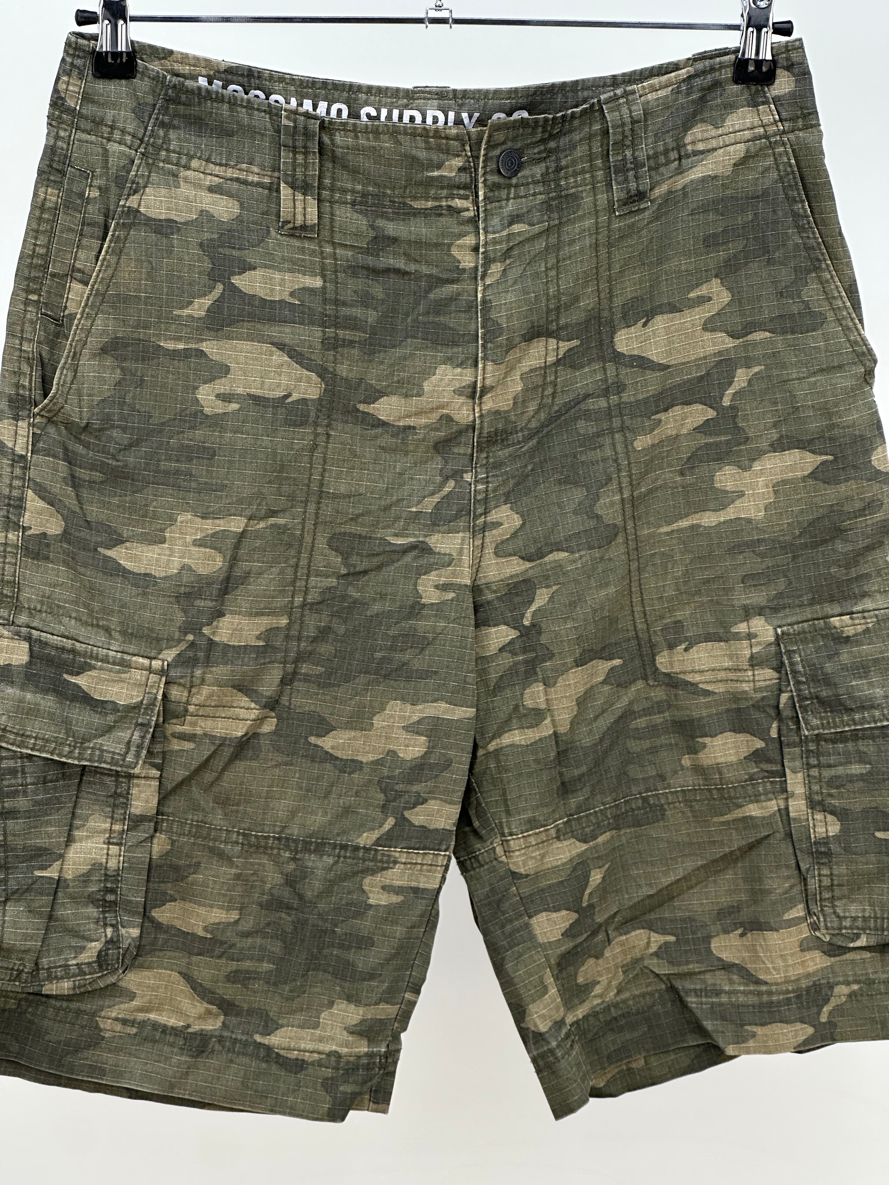 ARMY CARGO SHORTS TAGLIA : 44 ITA = W30