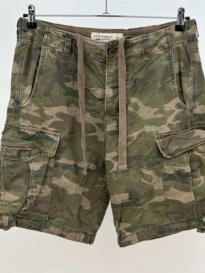 ARMY CARGO SHORTS TAGLIA : 46 ITA = W32