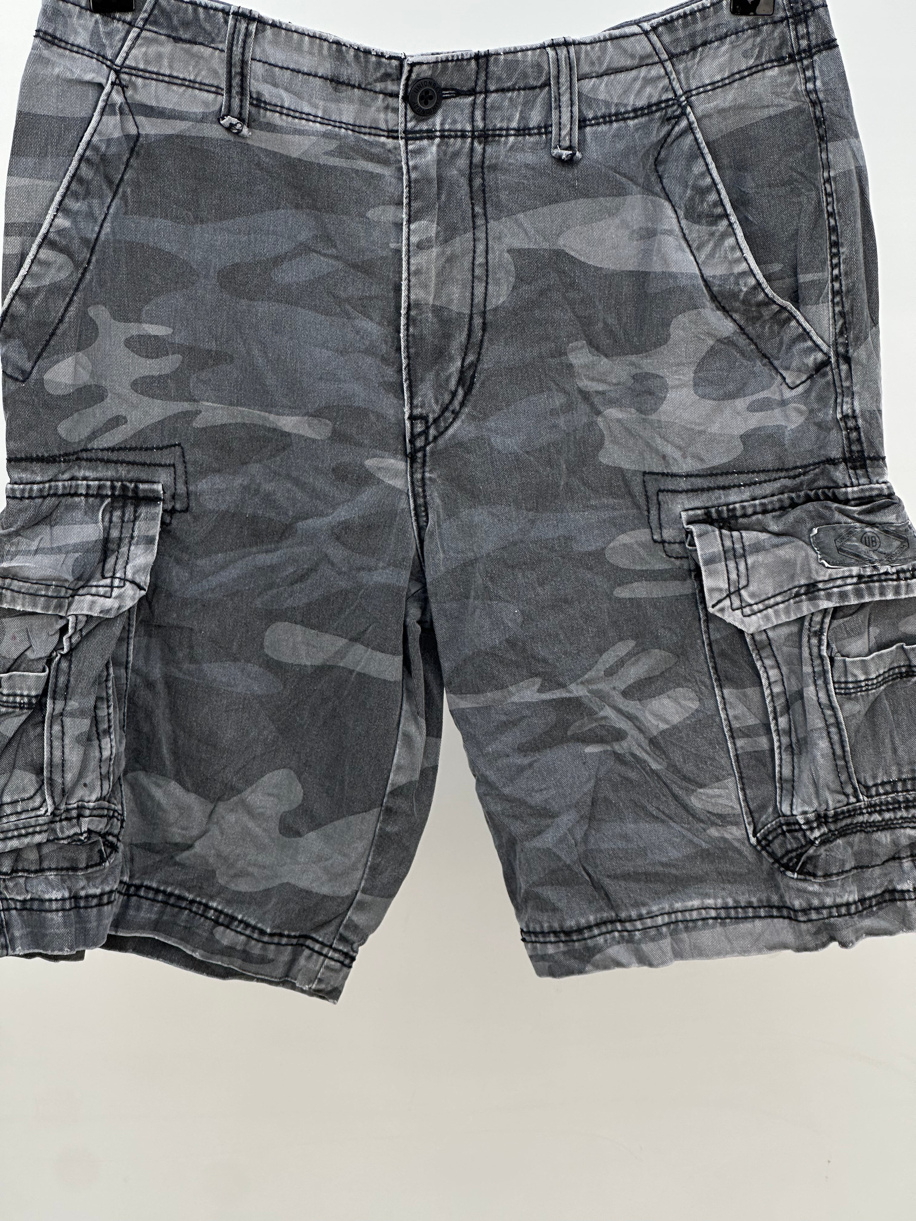 ARMY CARGO SHORTS TAGLIA : 46 ITA = W32