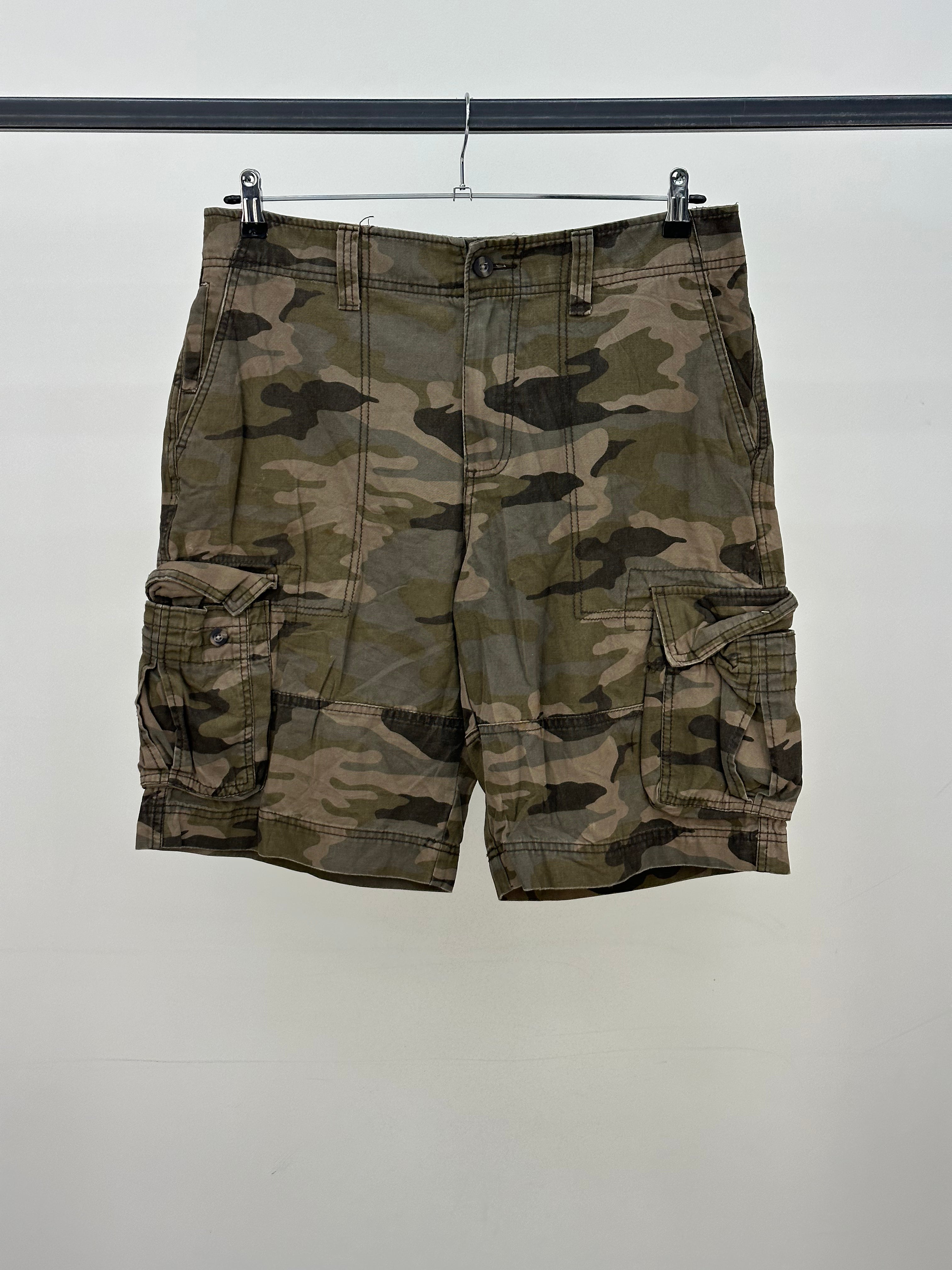 ARMY CARGO SHORTS TAGLIA : 48 ITA = W34