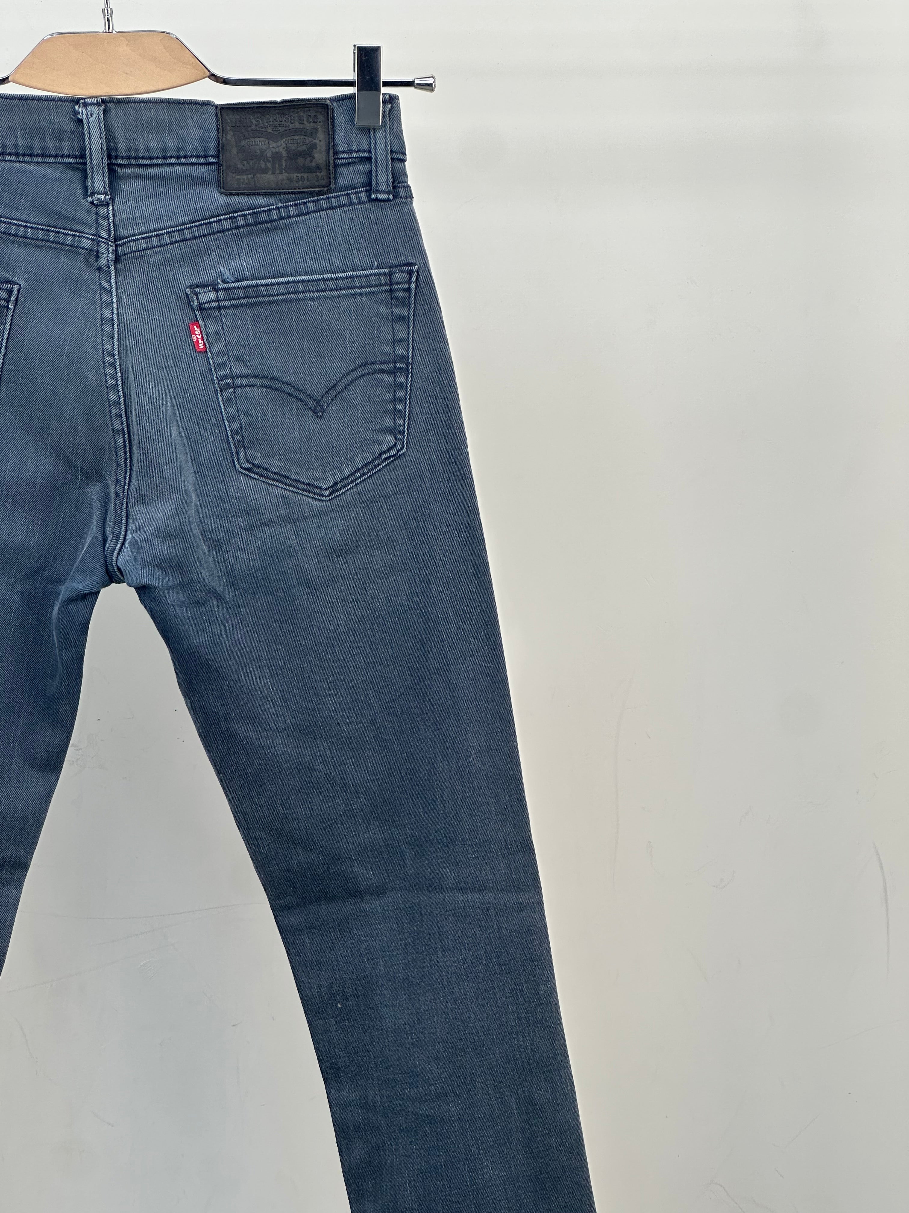 LEVI'S 511 SLIM FIT TAGLIA: 44 ITA = W30 L34