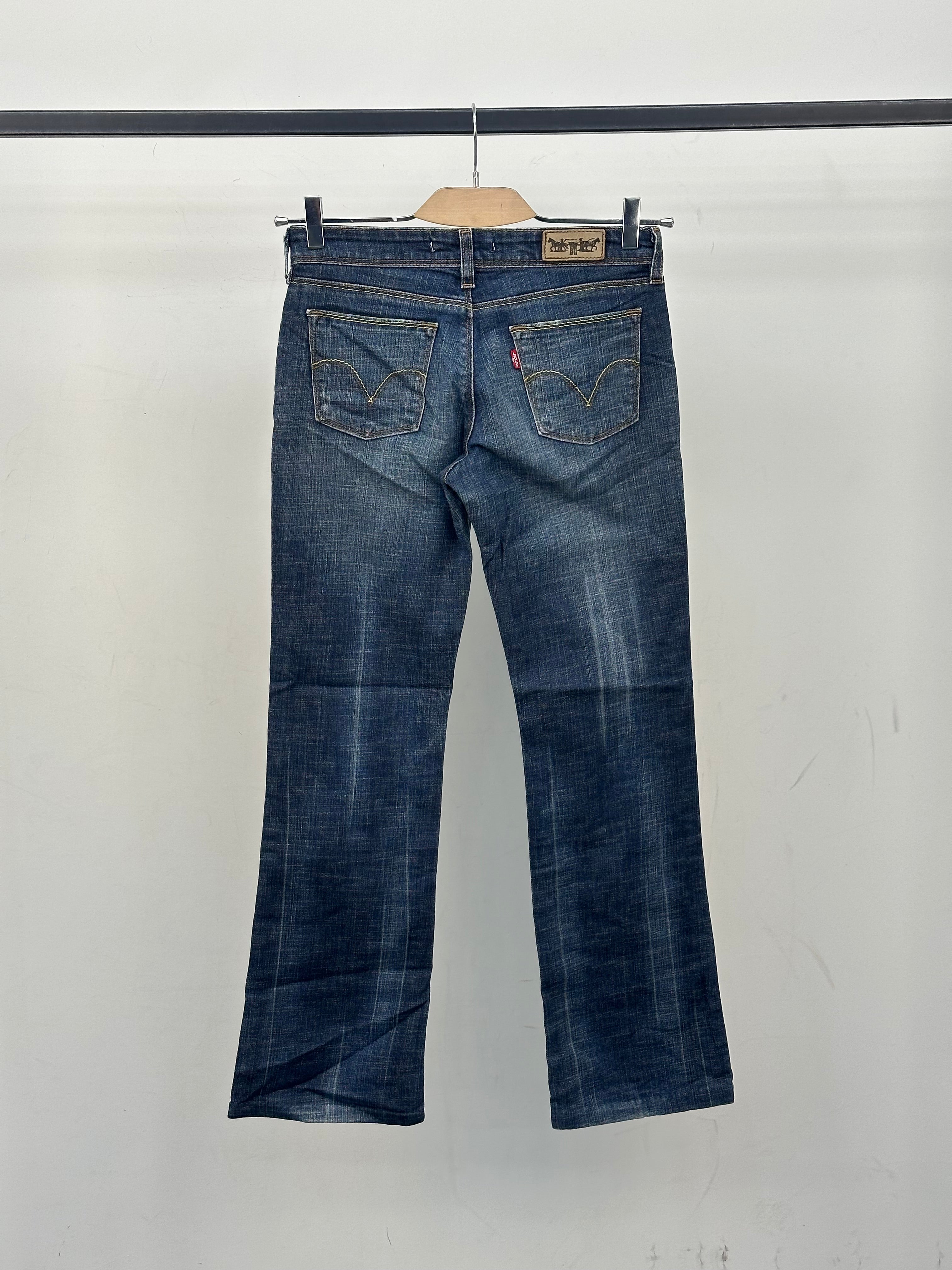 LEVI'S 572 BOOTCUT FIT TAGLIA: 43 ITA = W29 L32