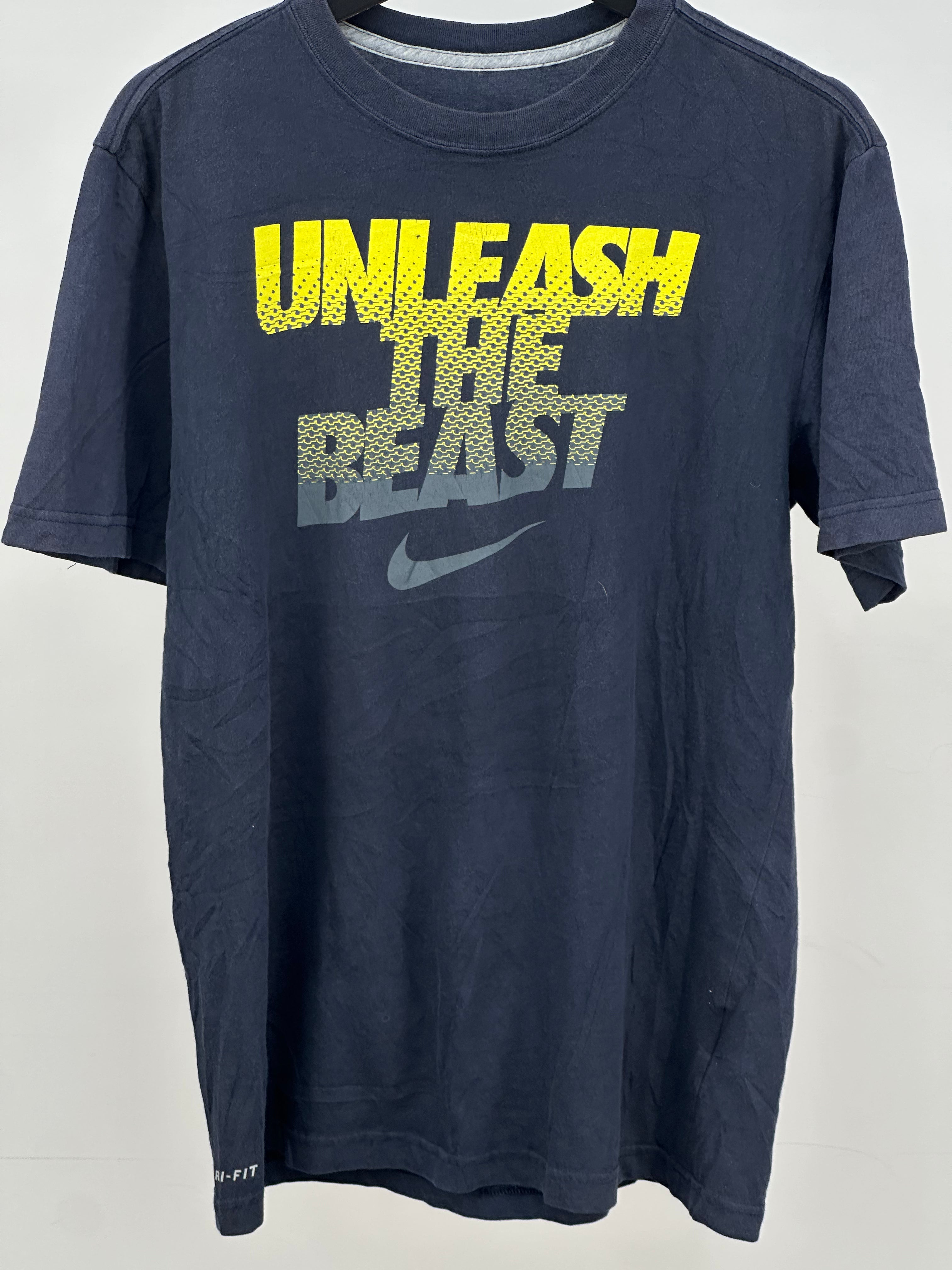 T-SHIRT NIKE TAGLIA : M