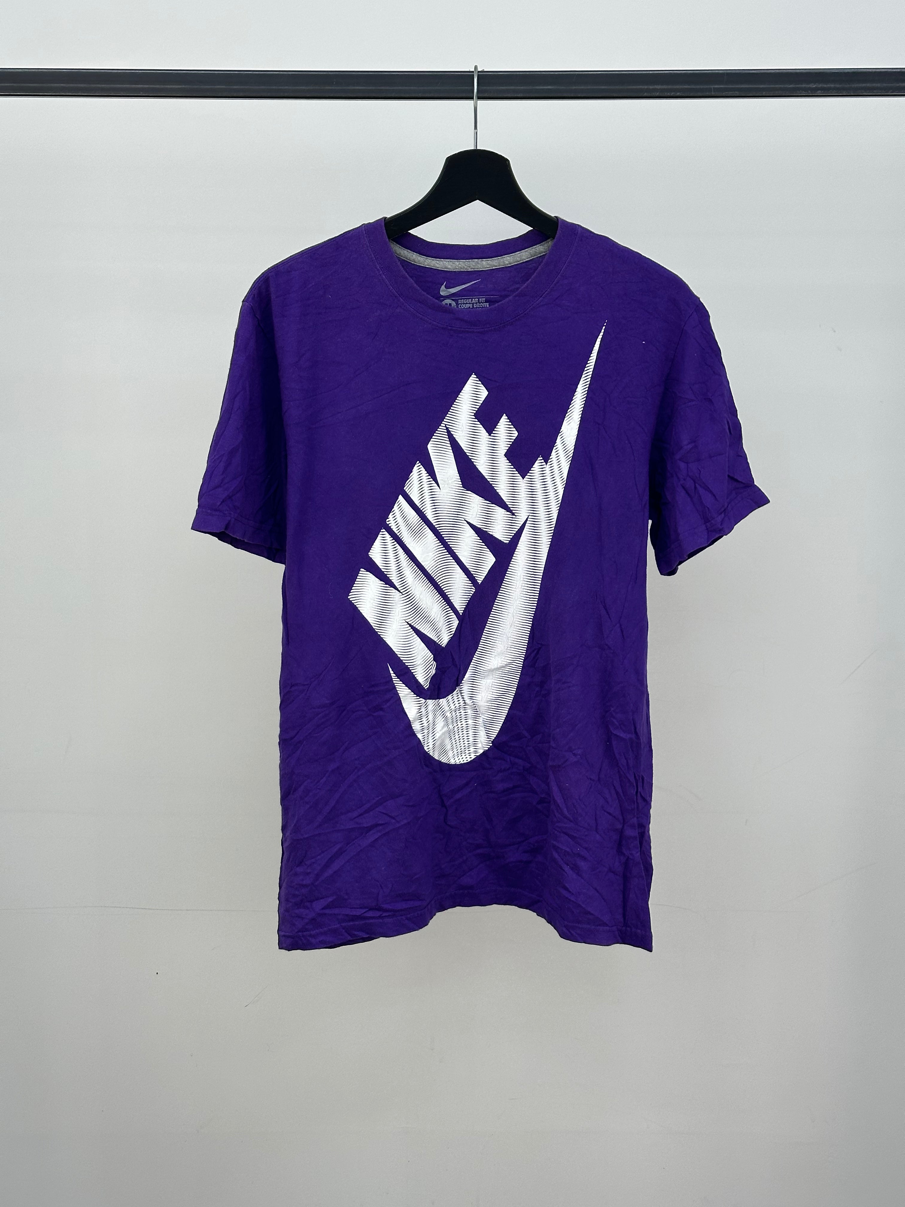 T-SHIRT NIKE TAGLIA : M