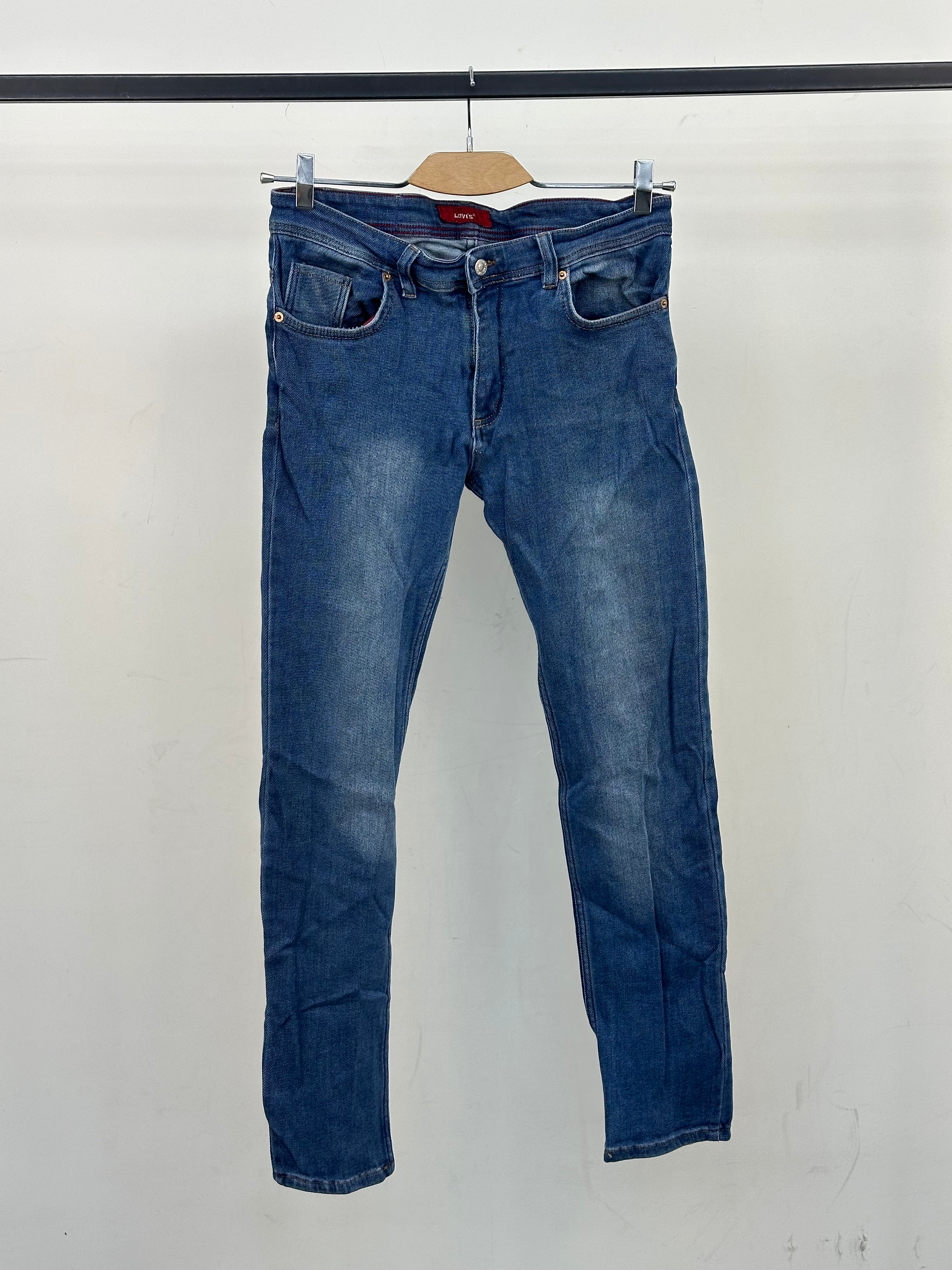 LEVI'S SLIM FIT: 45 ITA = W31 L30