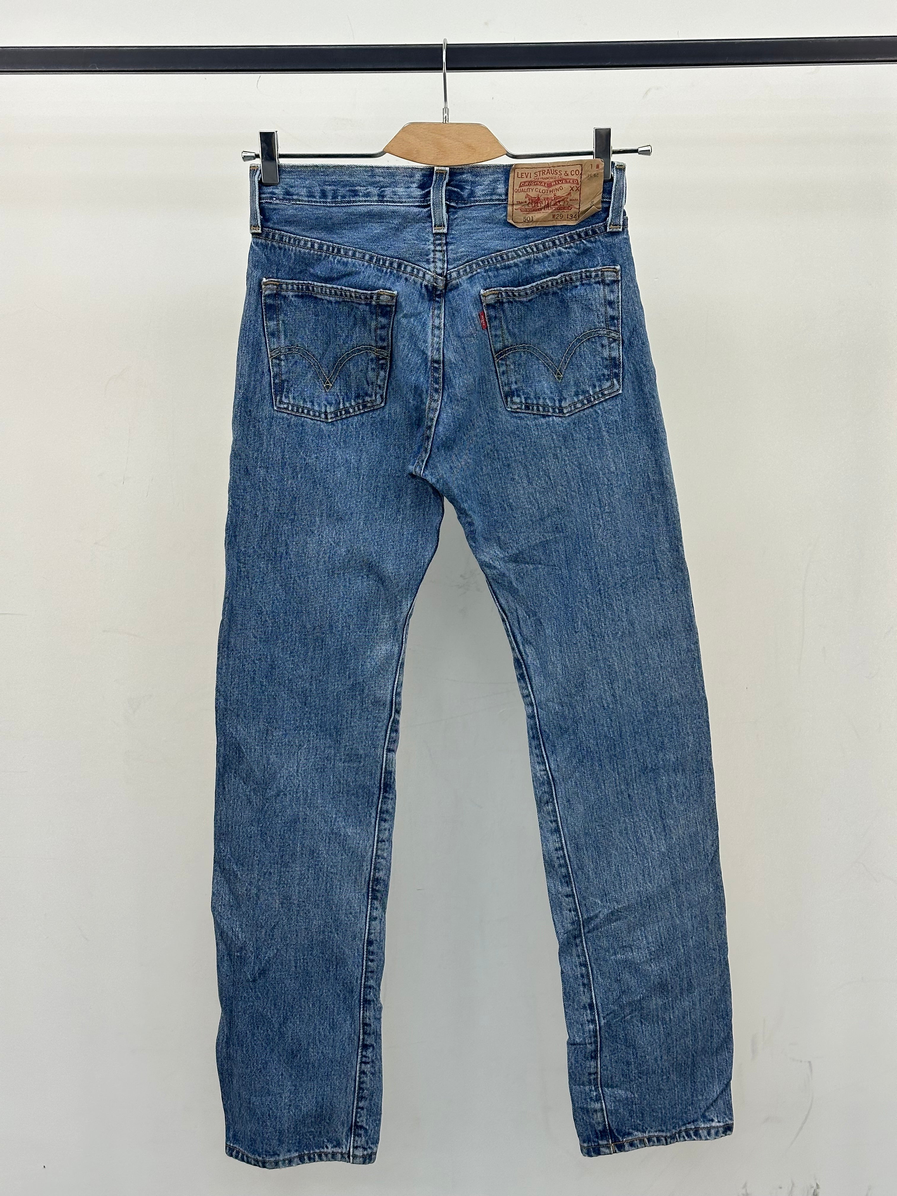 LEVI'S 501: 43 ITA = W29 L34