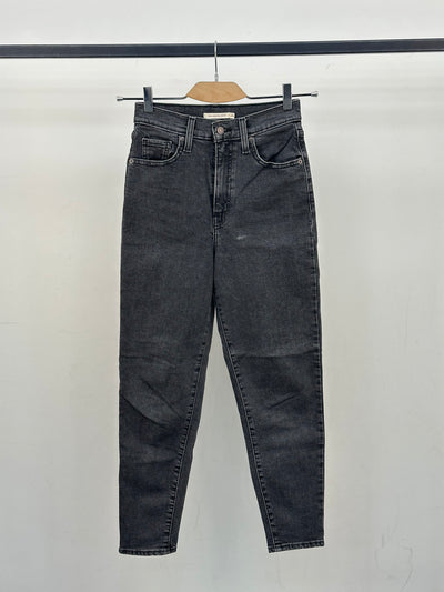 LEVI'S HIGH WAISTED TAPER : 40 ITA = W26 L27