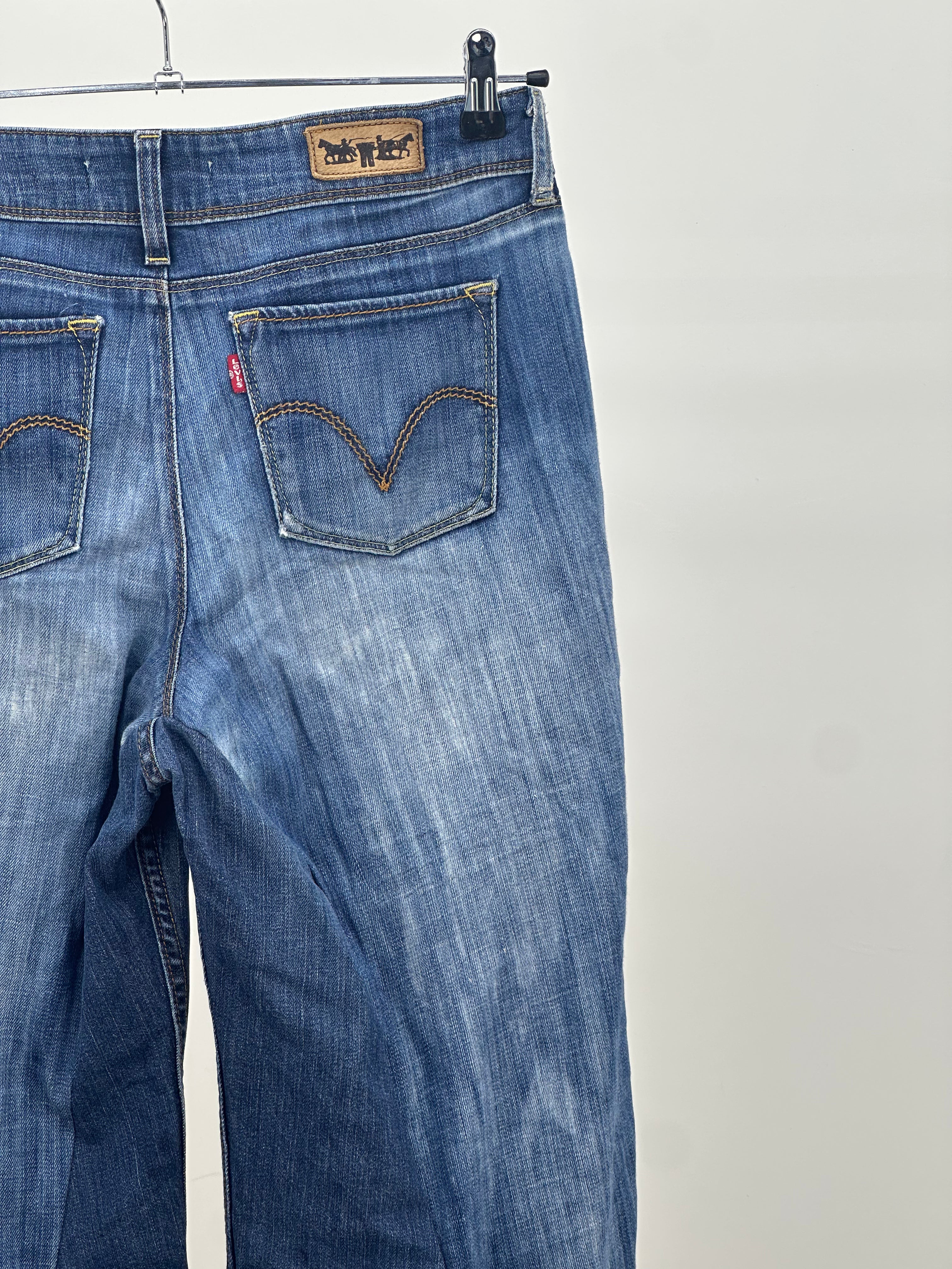 LEVI'S CUSTOM BOOTCUT W31