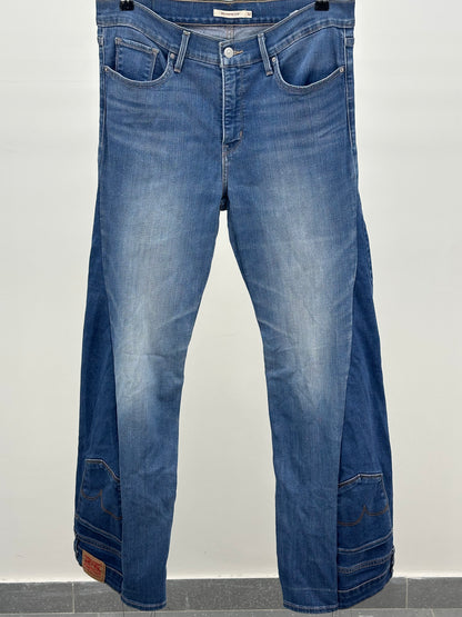 LEVI'S CUSTOM BOOTCUT W32