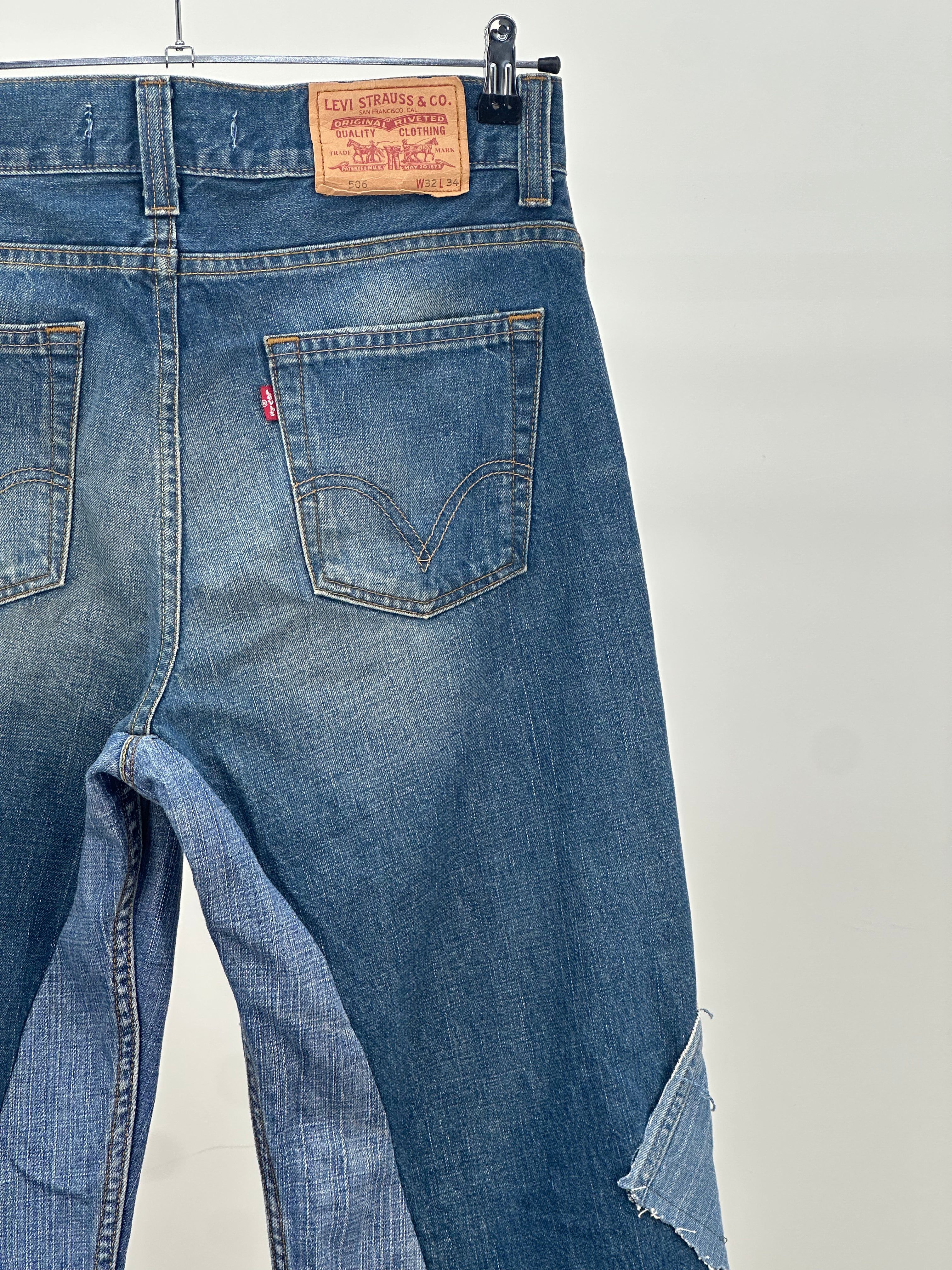 LEVI'S CUSTOM BAGGY W32 L34