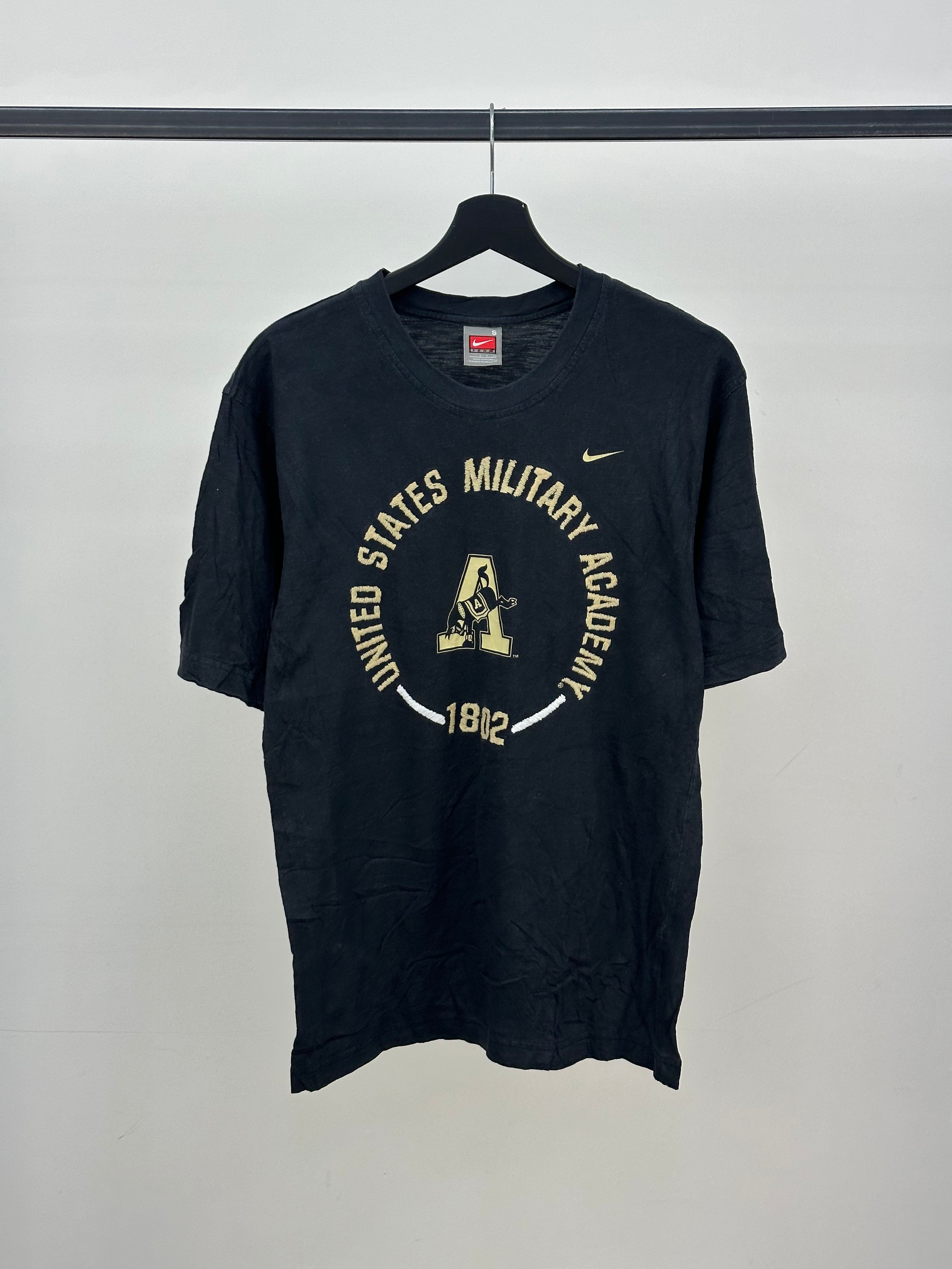 T-SHIRT NIKE TAGLIA: S