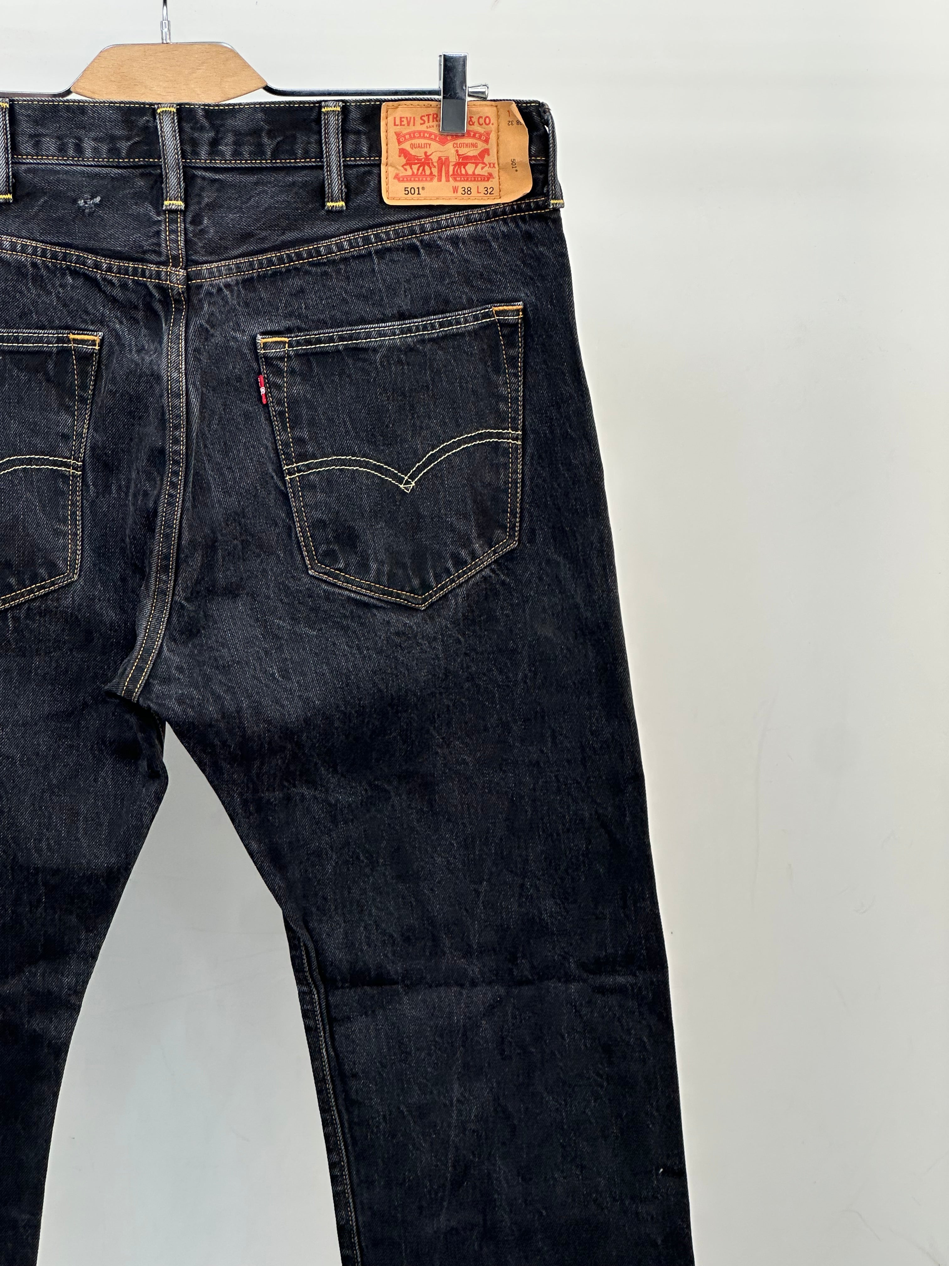 LEVI'S 501 REGULAR FIT TAGLIA: 52 ITA = W38 L32