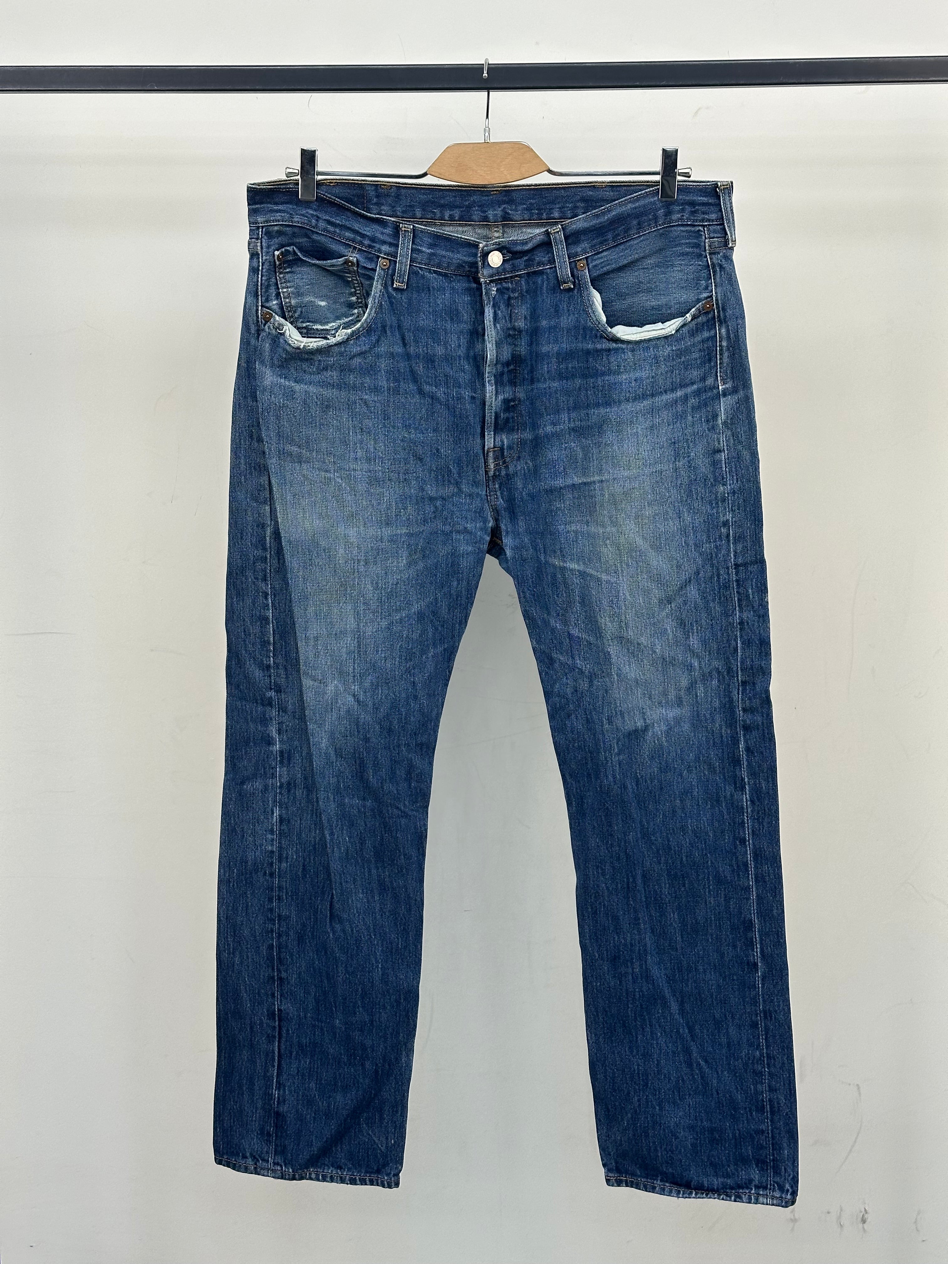 LEVI'S 501 REGULAR FIT TAGLIA: 52 ITA = W38 L32