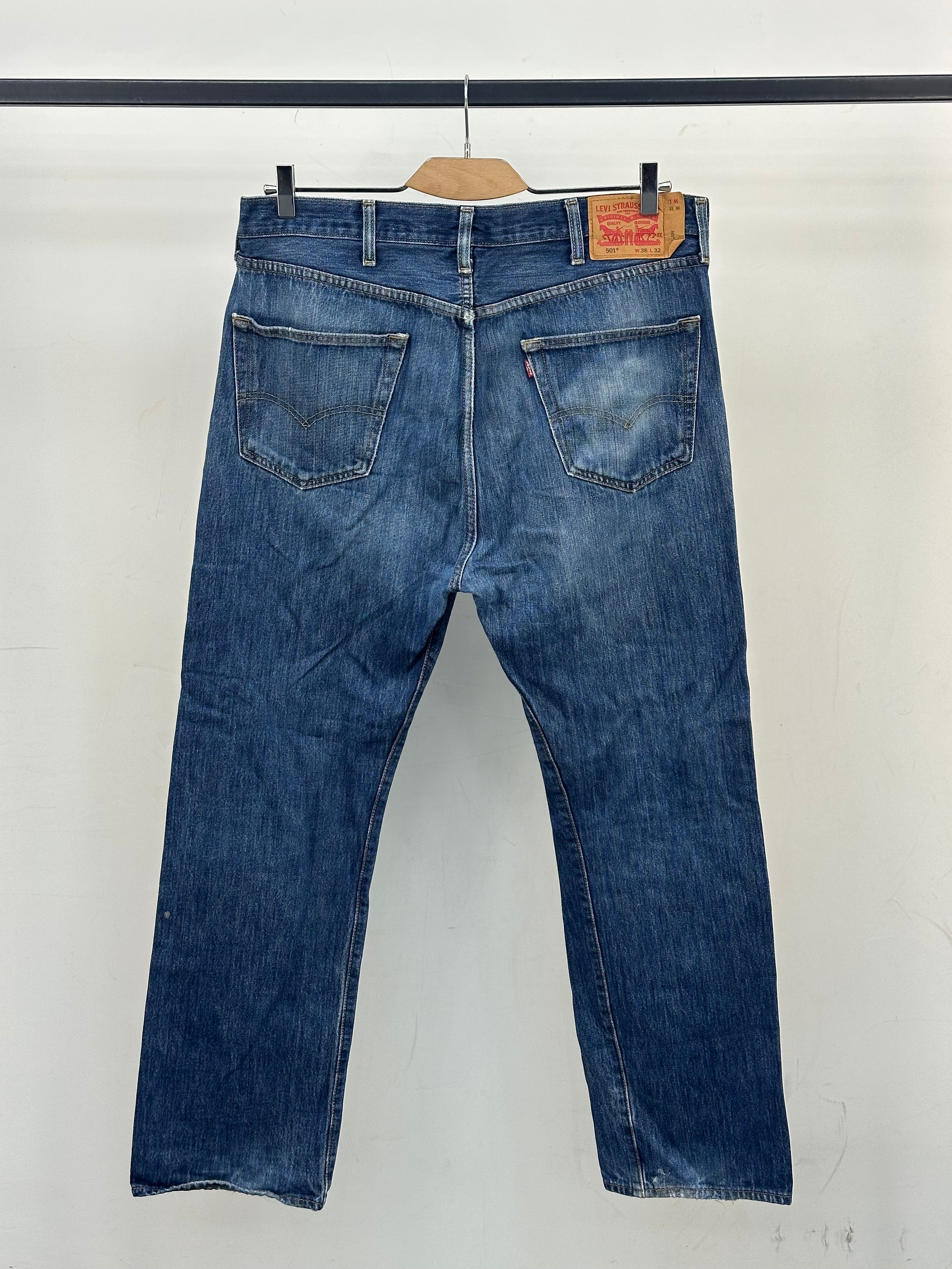 LEVI'S 501 REGULAR FIT TAGLIA: 52 ITA = W38 L32