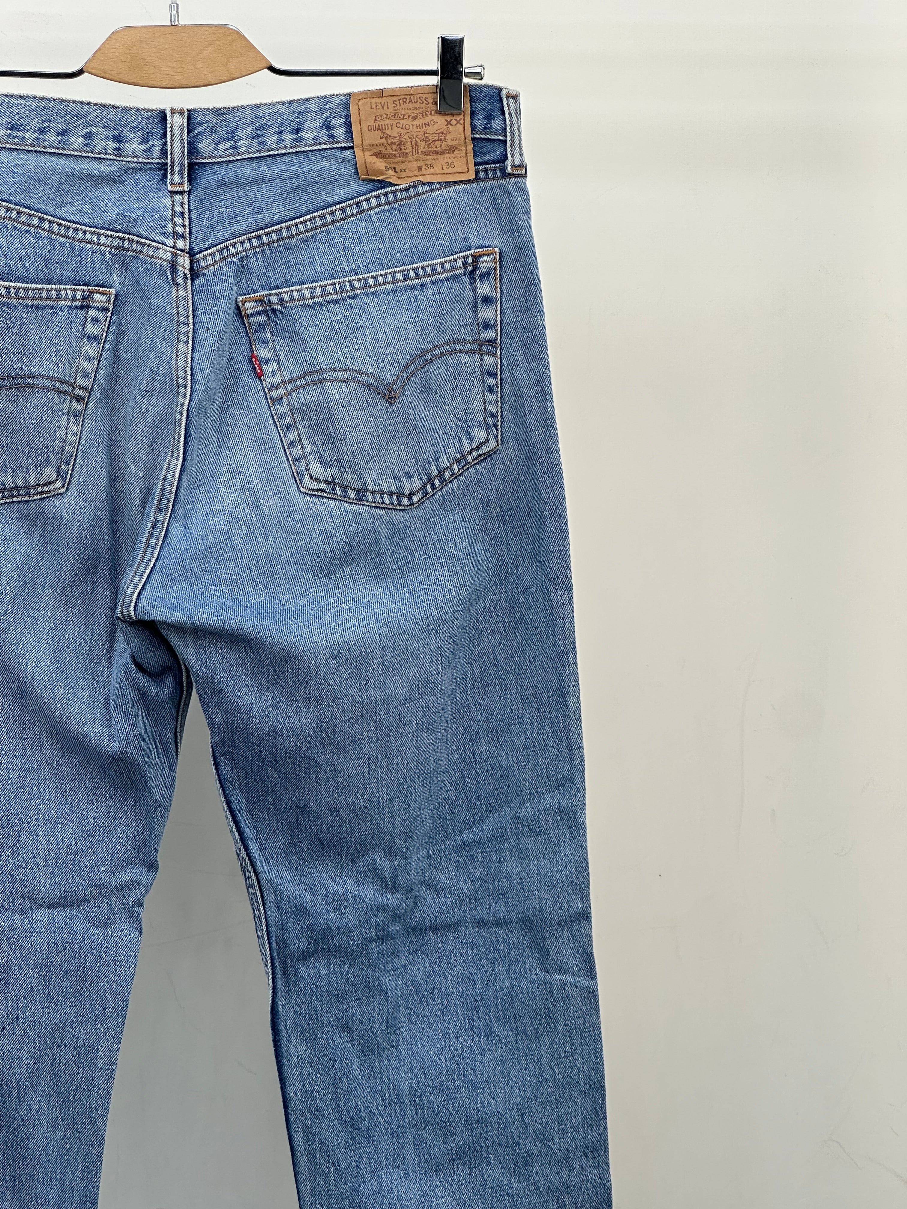 LEVI'S 501 REGULAR FIT TAGLIA: 52 ITA = W38 L36