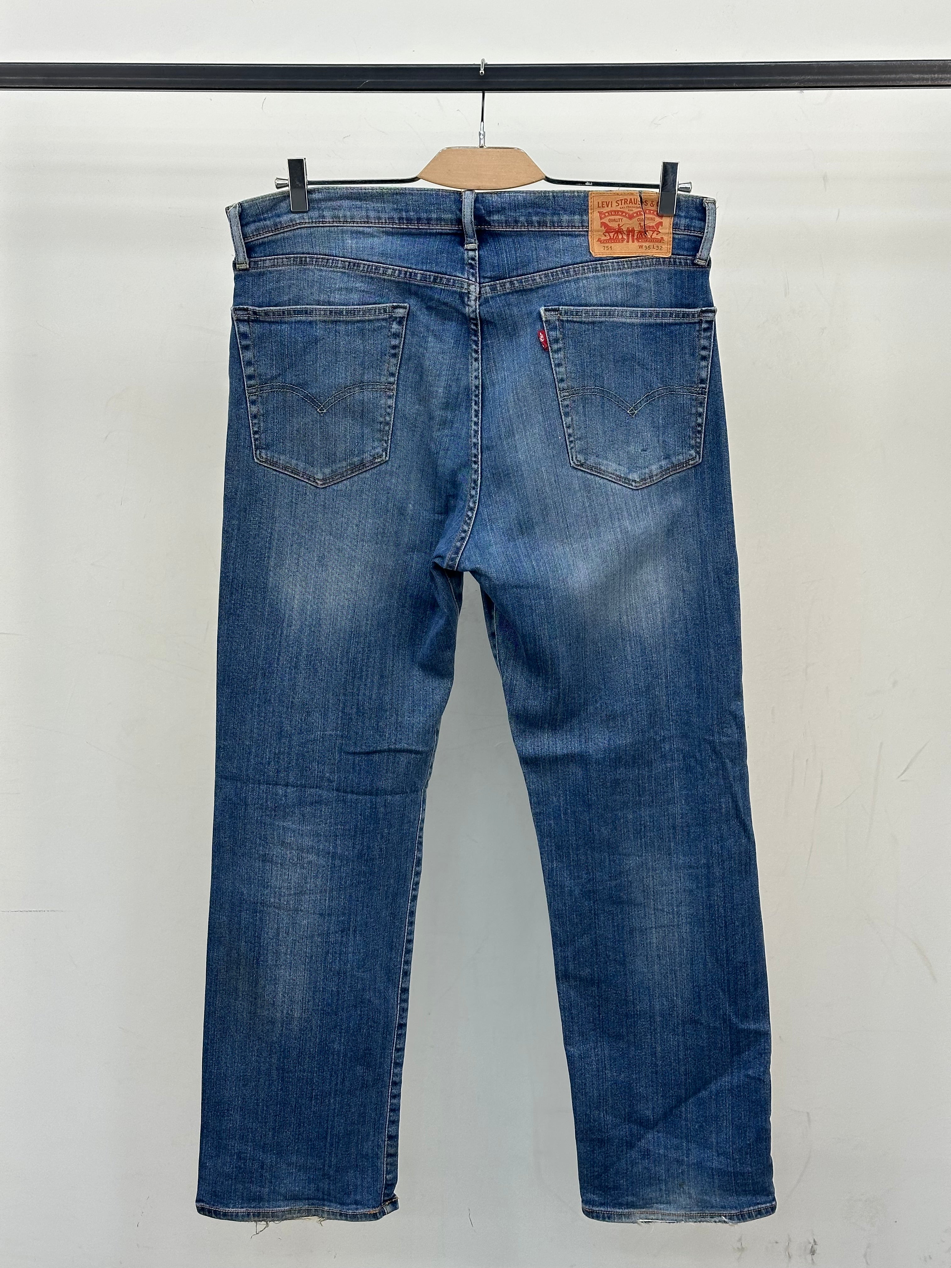 LEVI'S 751 SLIM FIT TAGLIA: 50 ITA = W36 L32