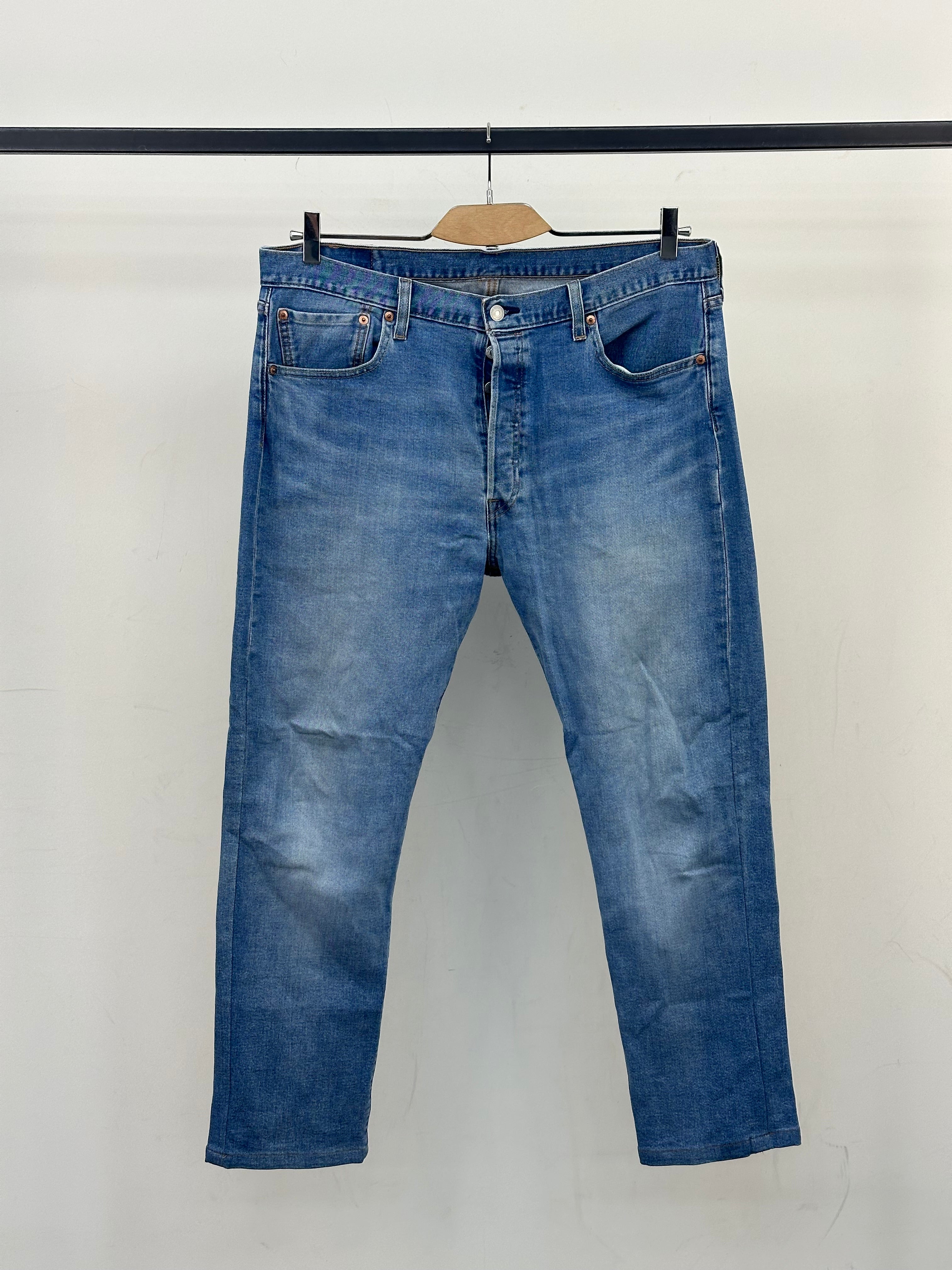 LEVI'S 501 REGULAR FIT: 50 ITA = W36 L34