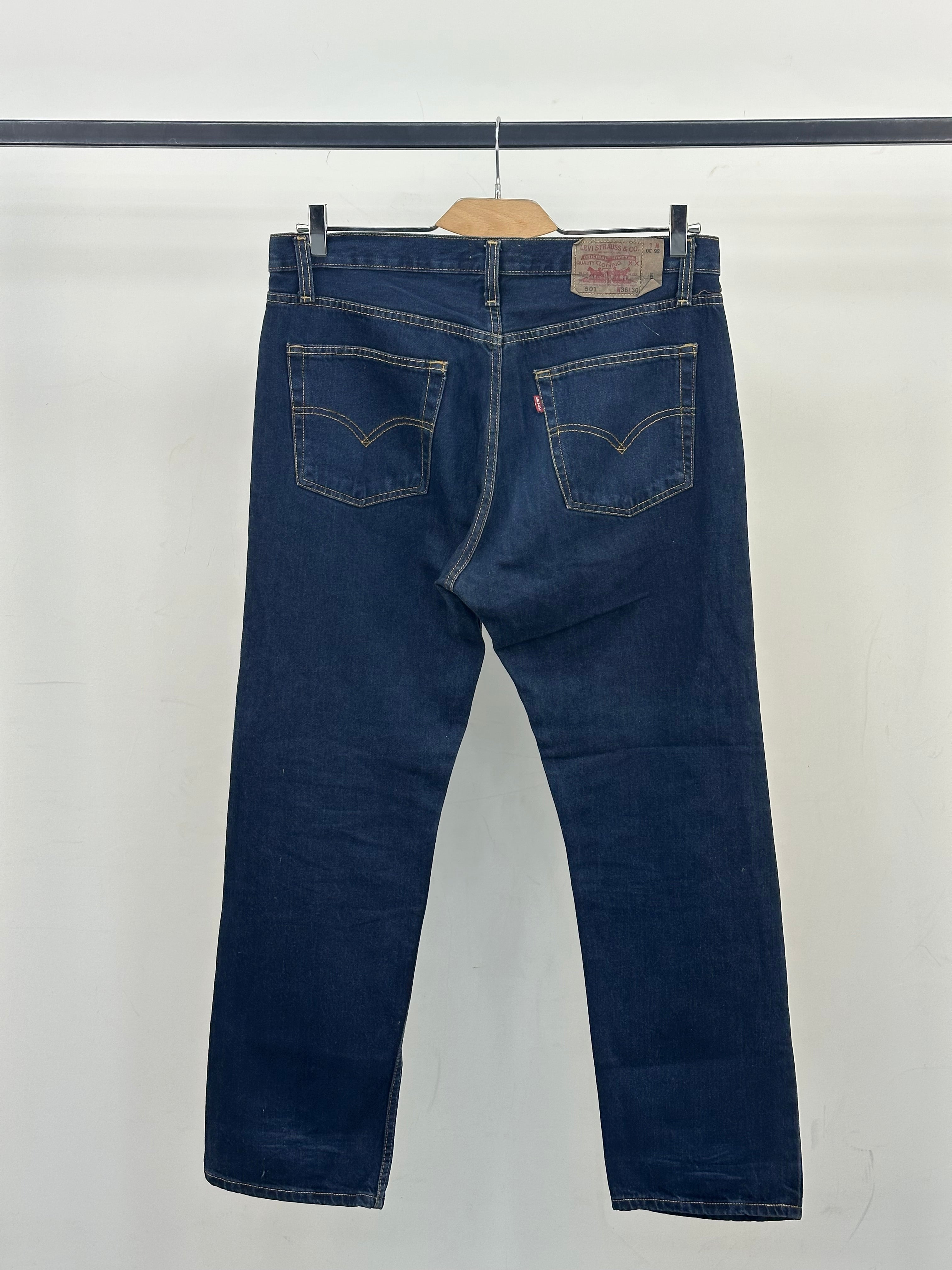 LEVI'S 501 REGULAR FIT : 50 ITA = W36 L30