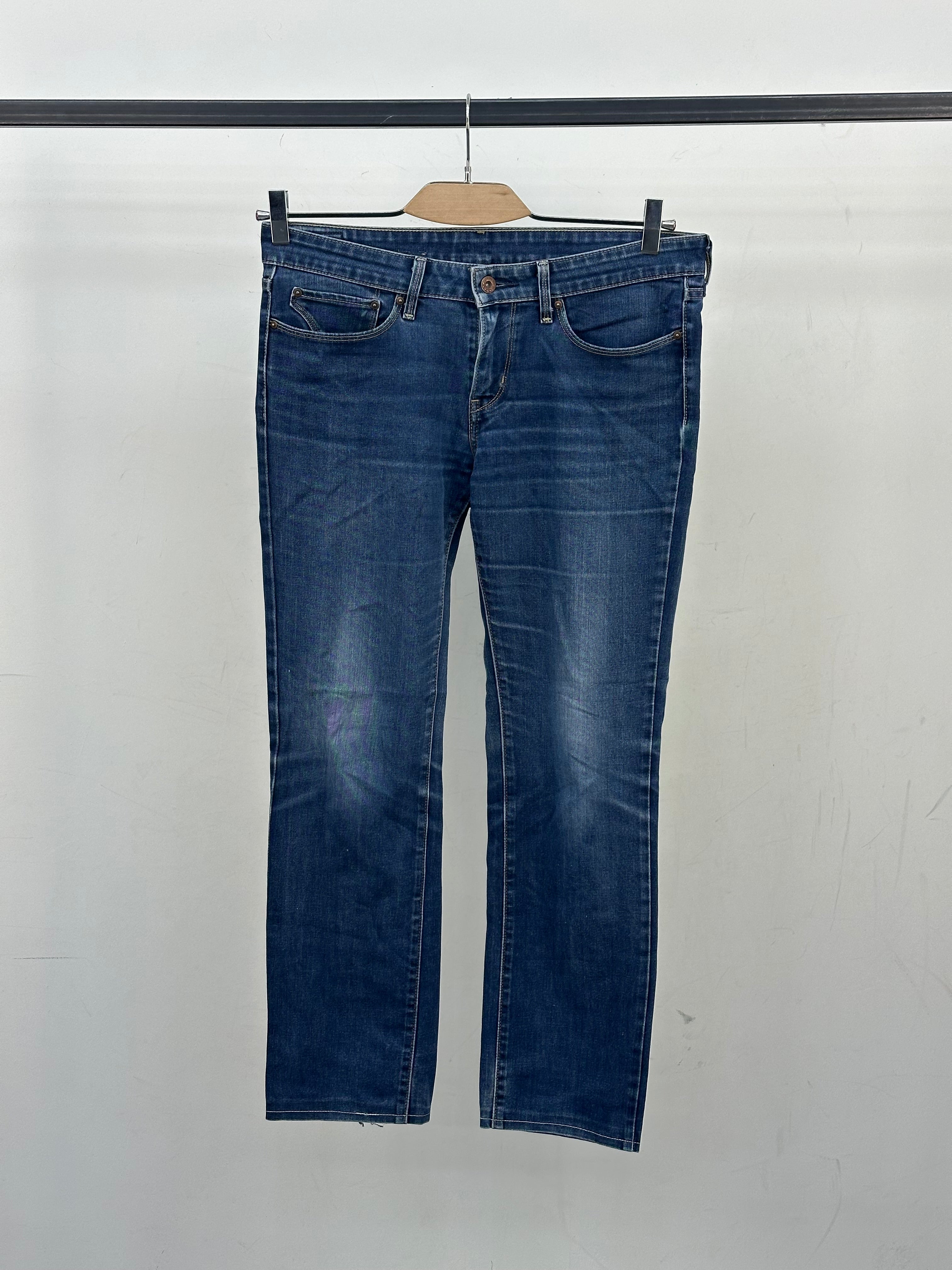 LEVI'S SLIM FIT TAGLIA: 46 ITA = W32