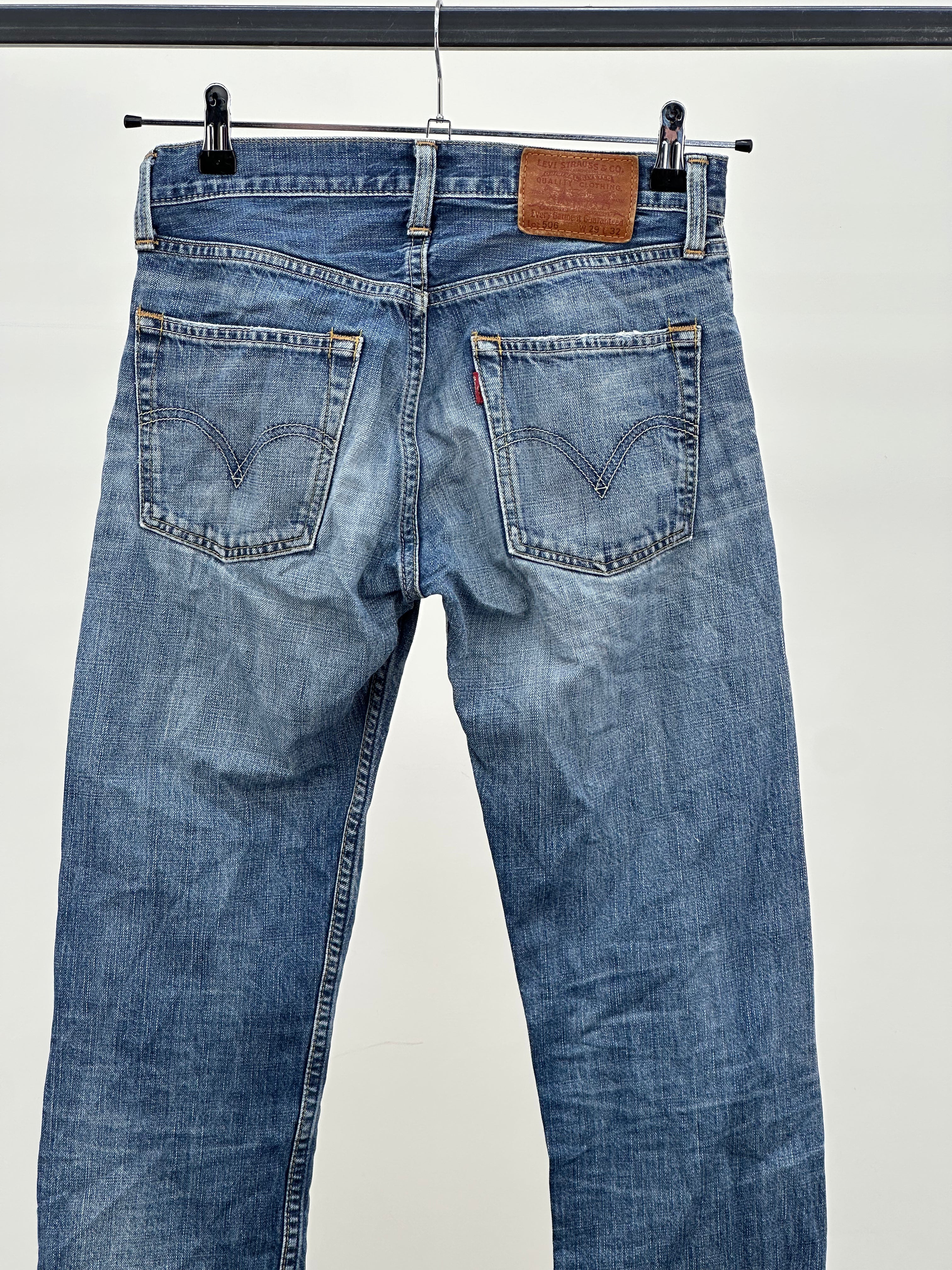 LEVI'S 506 REGULAR FIT W29 L32