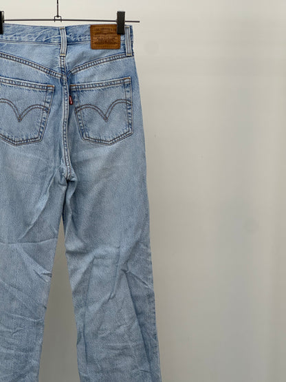 LEVI'S RIBCAGE STRAIGHT: 37 ITA = W23 L27