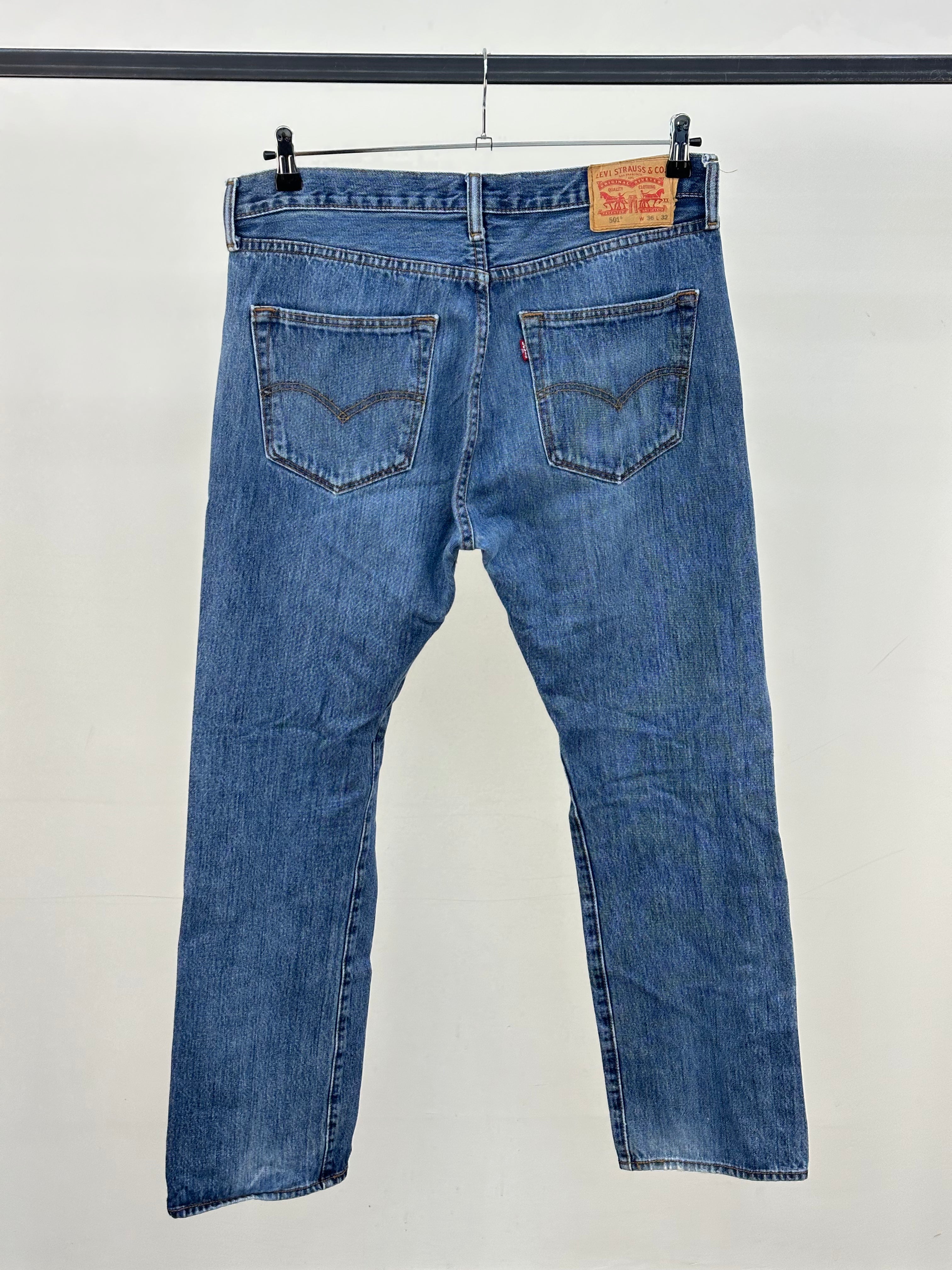 LEVI'S 501 TAGLIA : 50 ITA = W36 L32