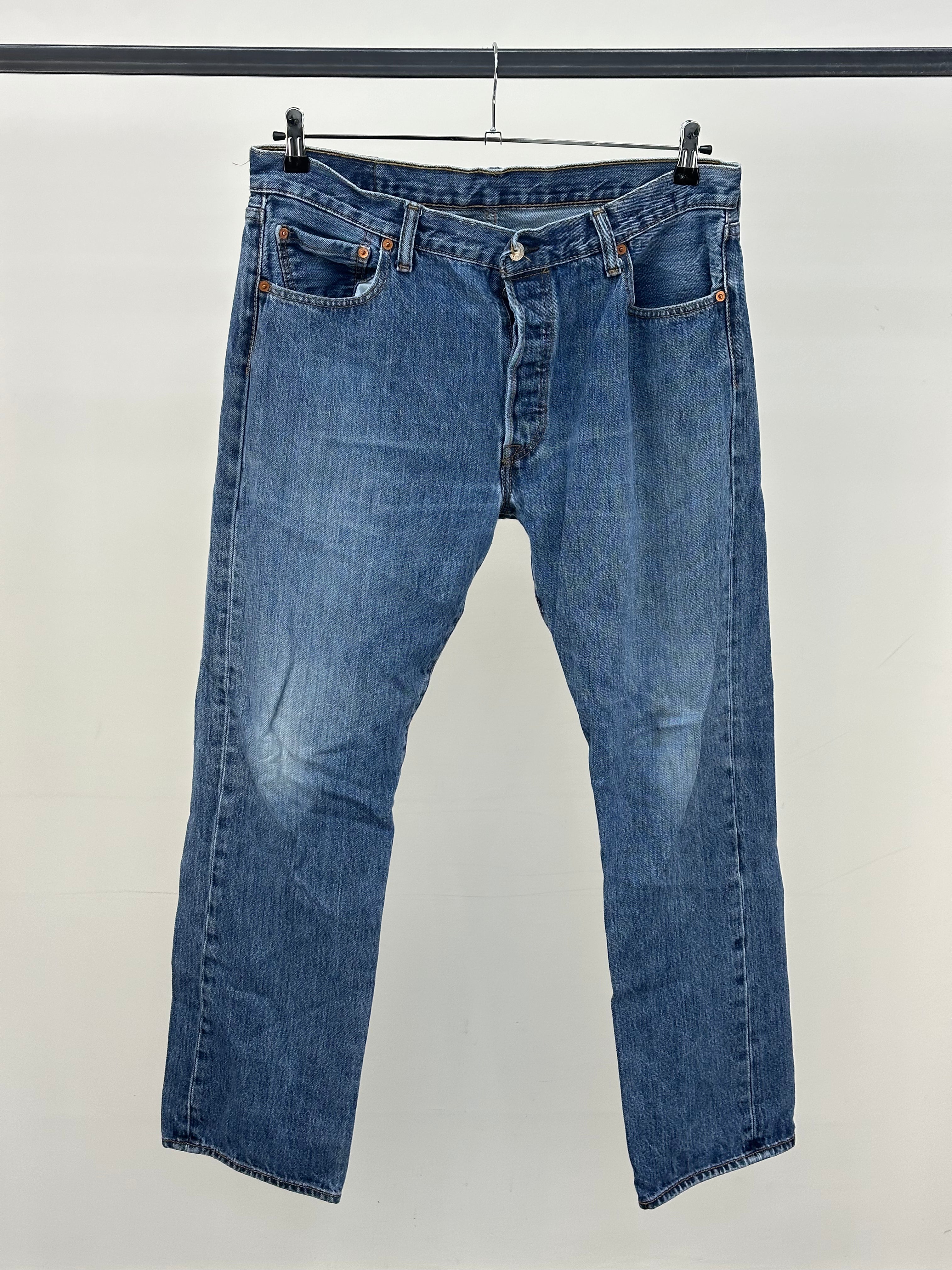 LEVI'S 501 TAGLIA : 50 ITA = W36 L32