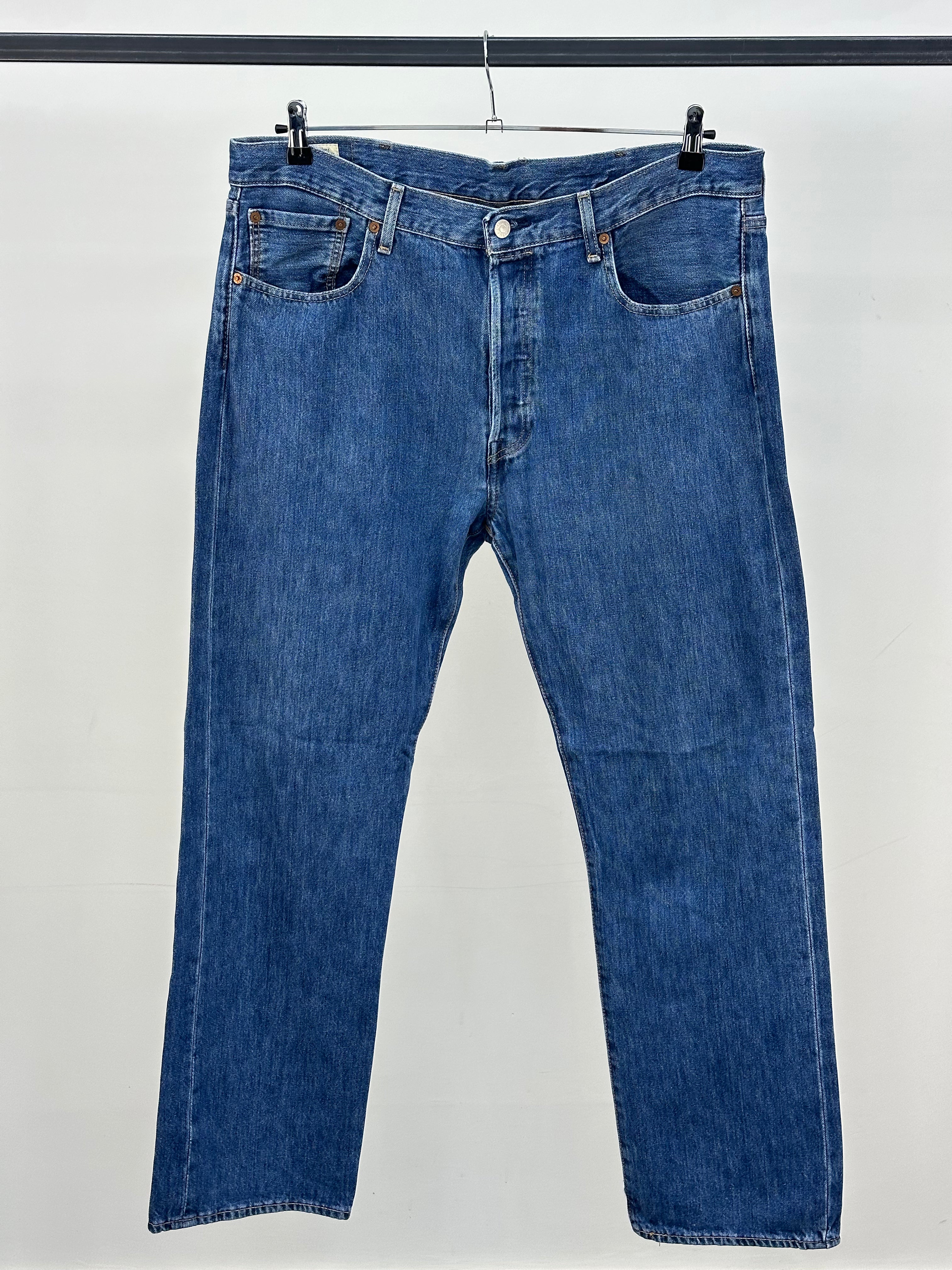 LEVI'S 501 TAGLIA : 52 ITA = W38 L32