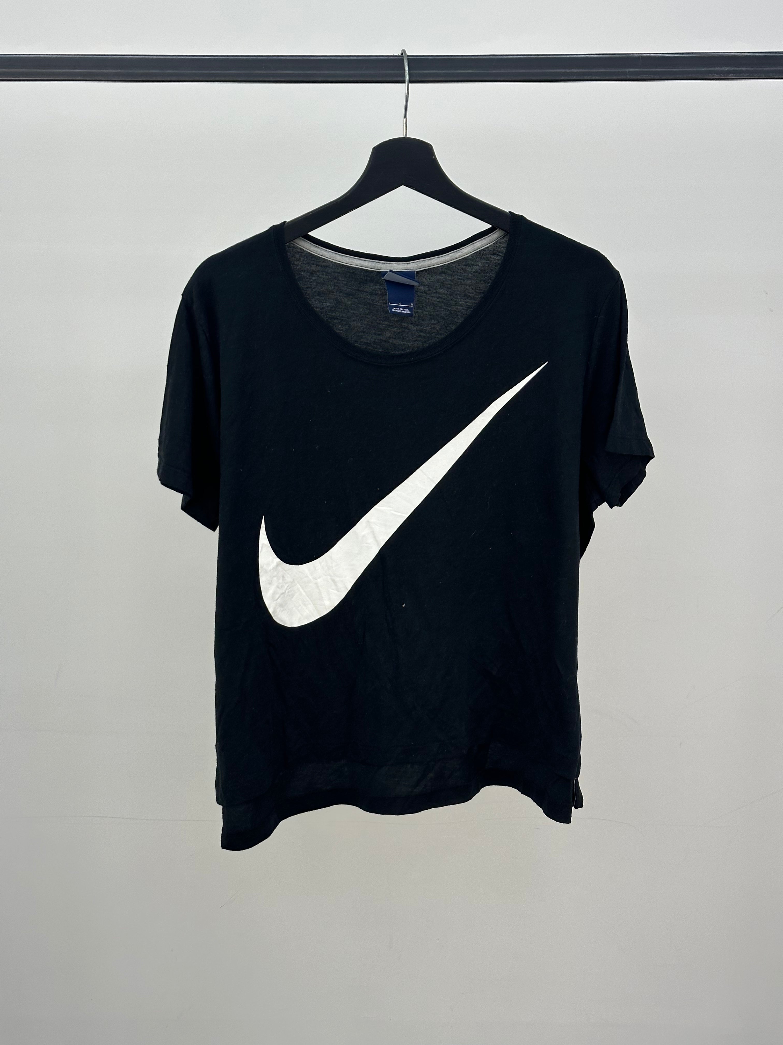 T-SHIRT NIKE TAGLIA : L