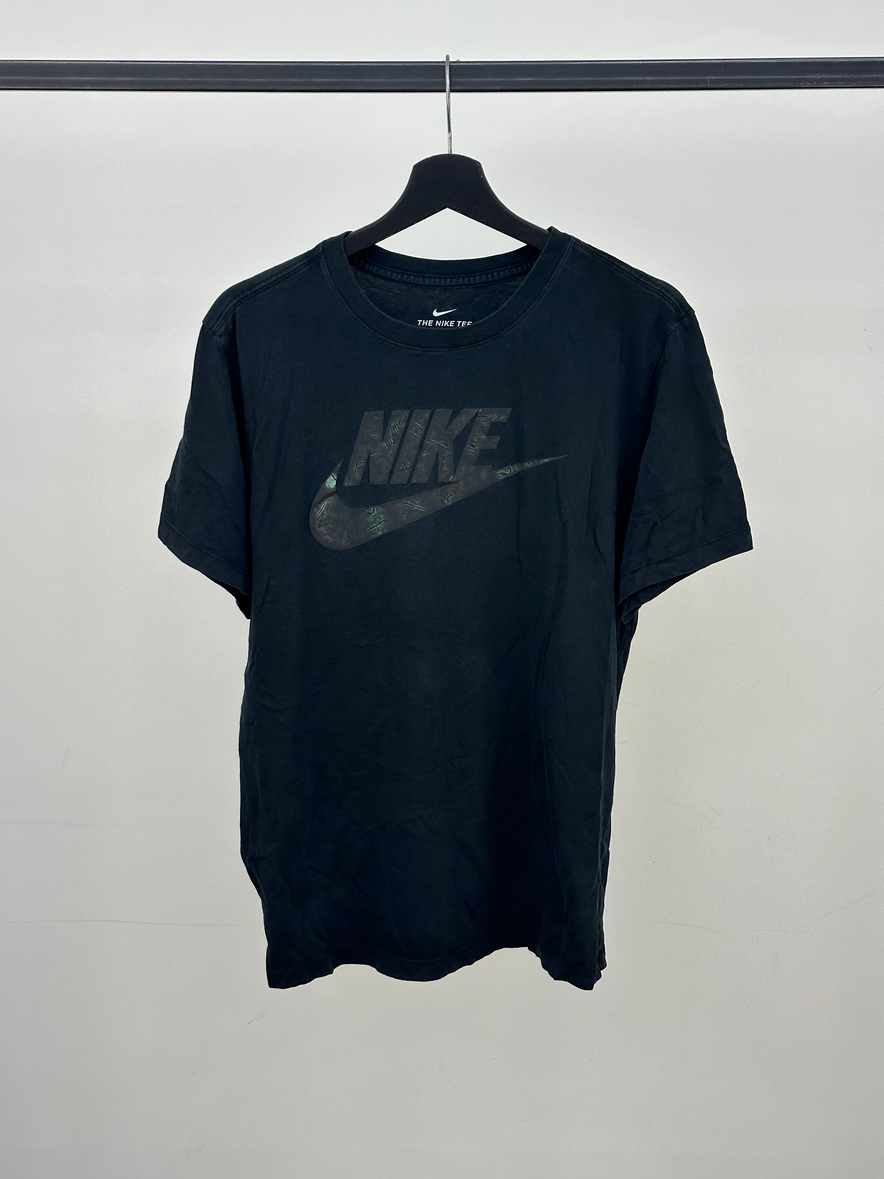 T-SHIRT NIKE TAGLIA : L