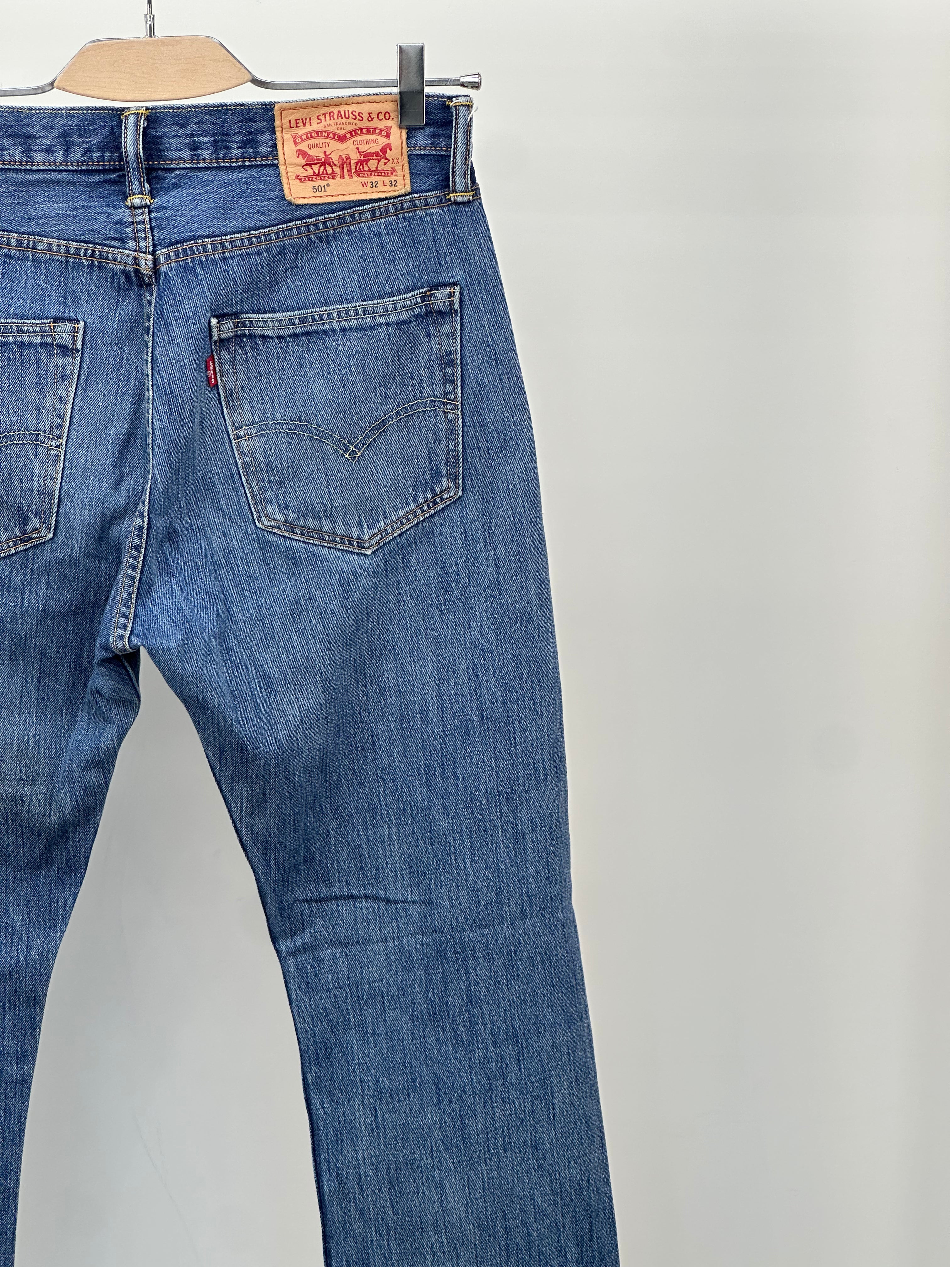 LEVI'S 501 TAGLIA: 46 ITA = W32 L32