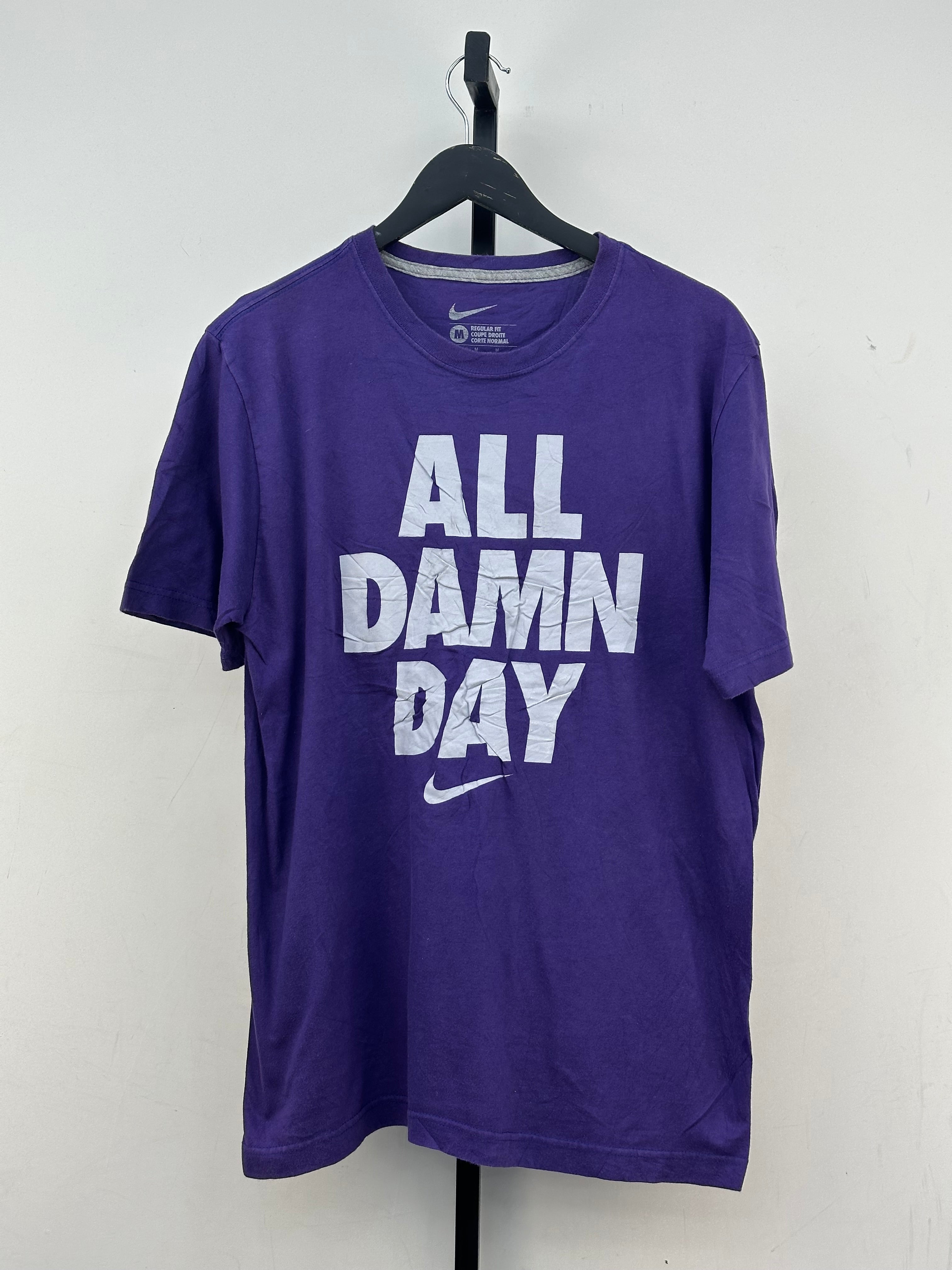 T-SHIRT NIKE TAGLIA: M