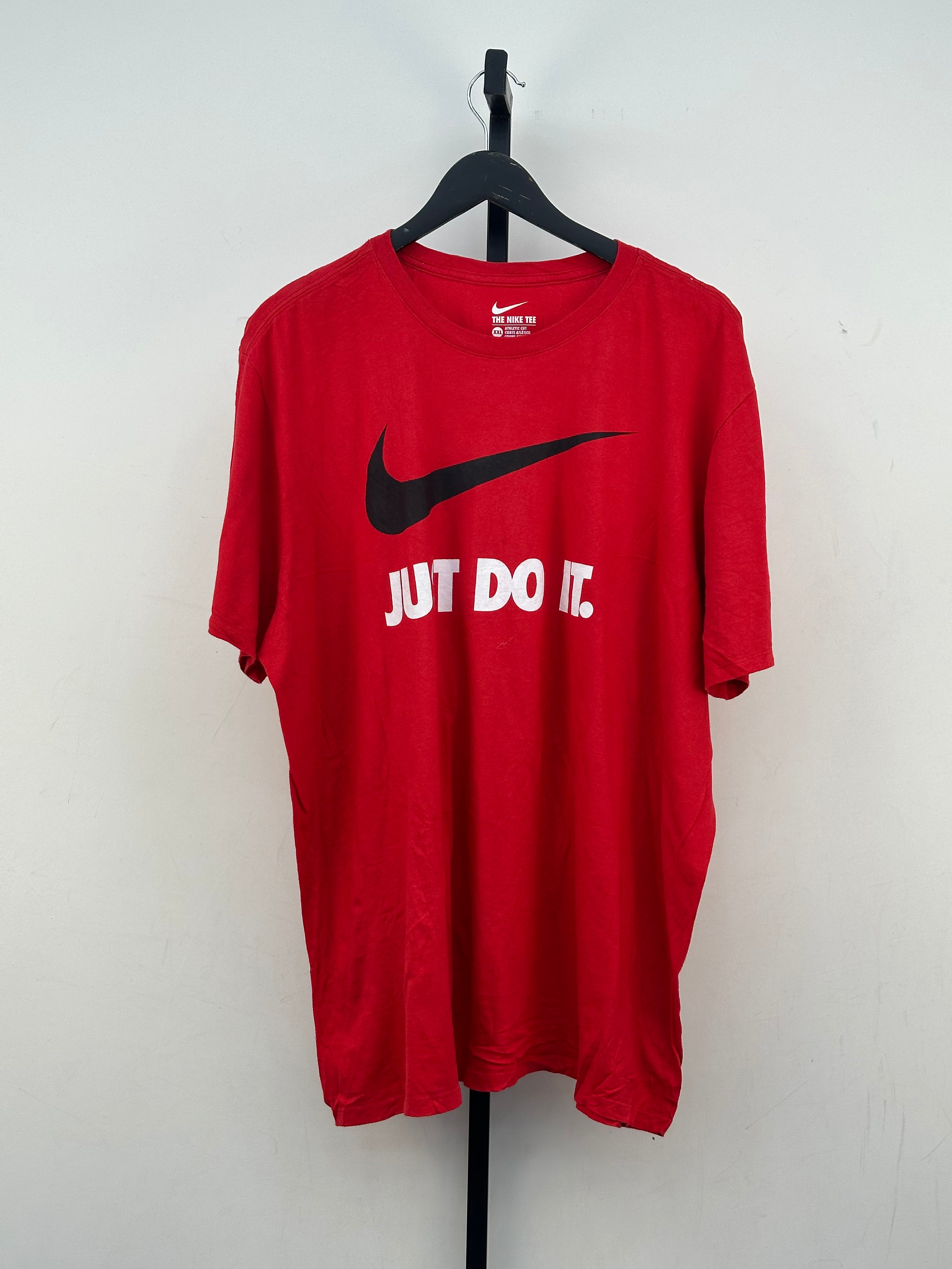 T-SHIRT NIKE TAGLIA: 2XL
