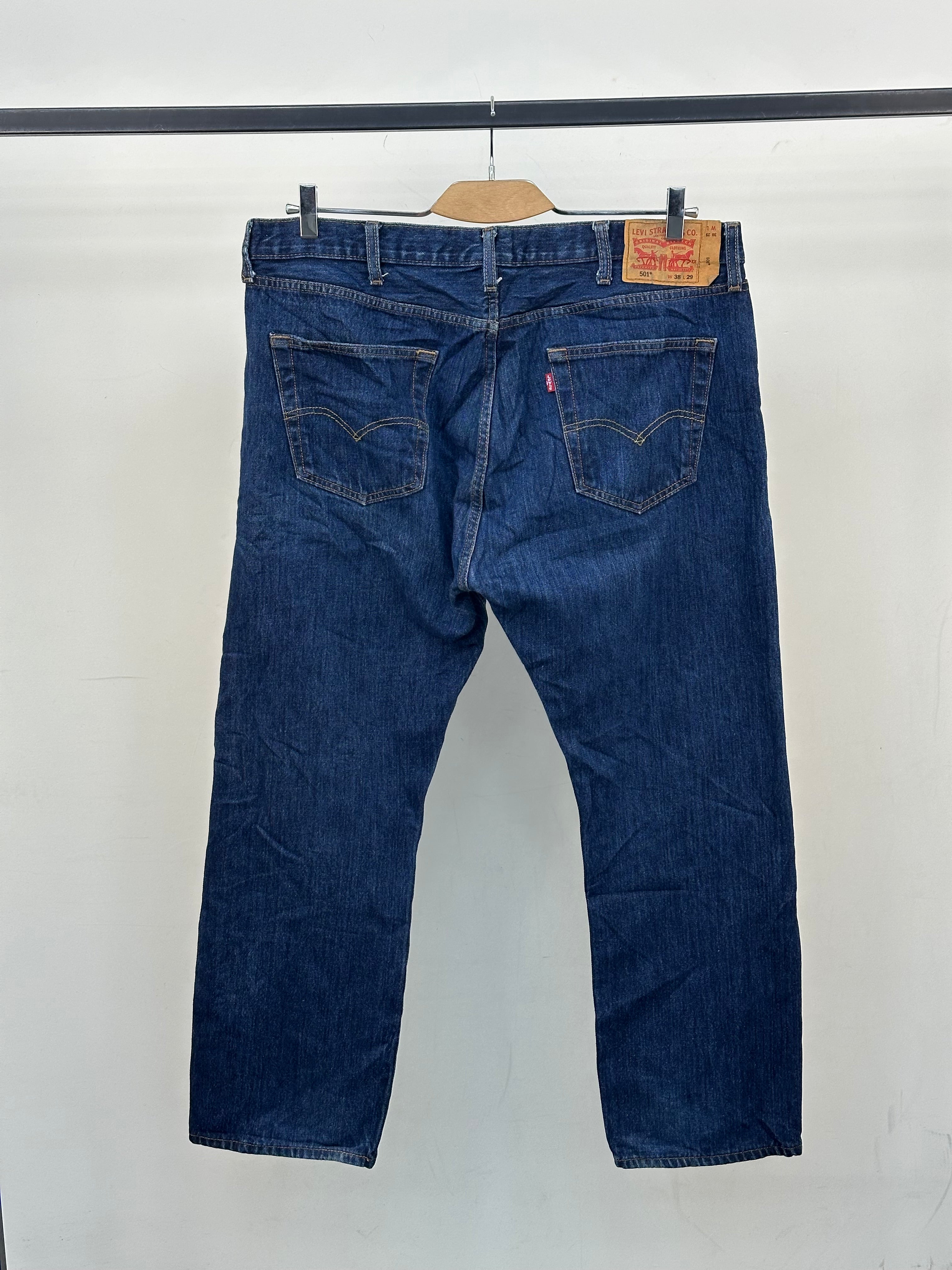 LEVI'S 501 REGULAR  FIT: 50 ITA = W38 L29
