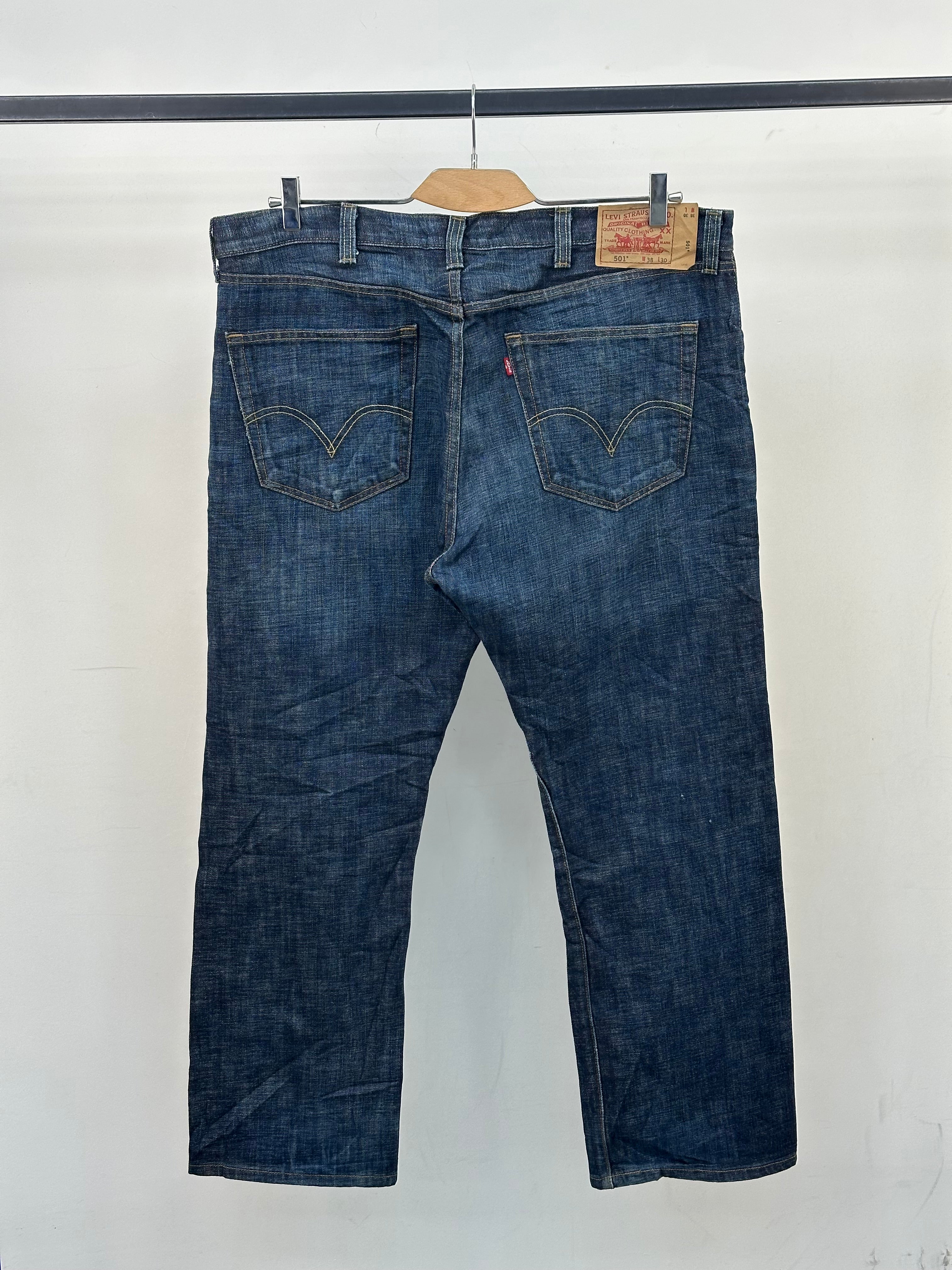 LEVI'S 501 REGULAR  FIT: 50 ITA = W38 L30