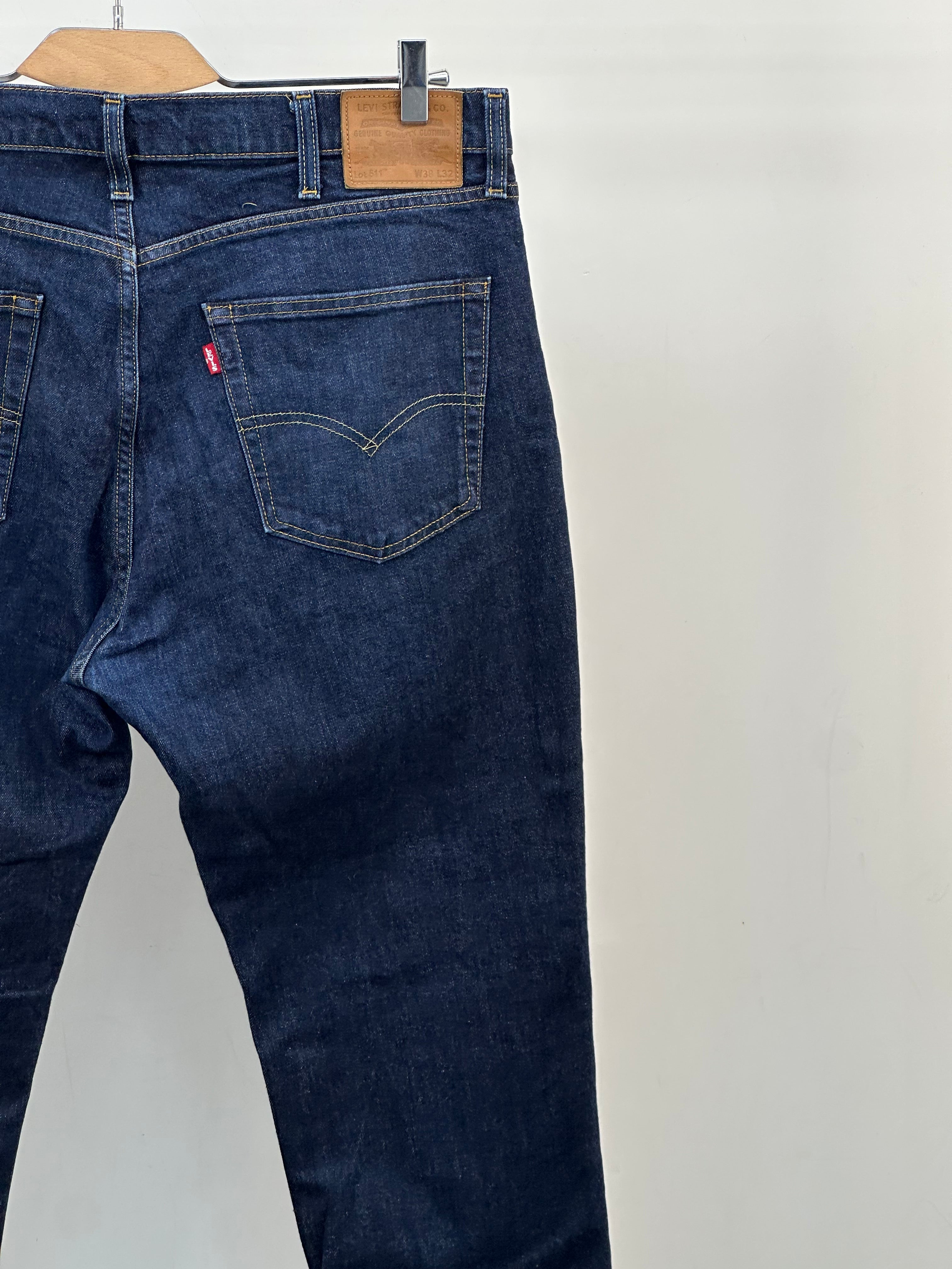 LEVI'S 511 SLIM FIT: 50 ITA = W38 L32