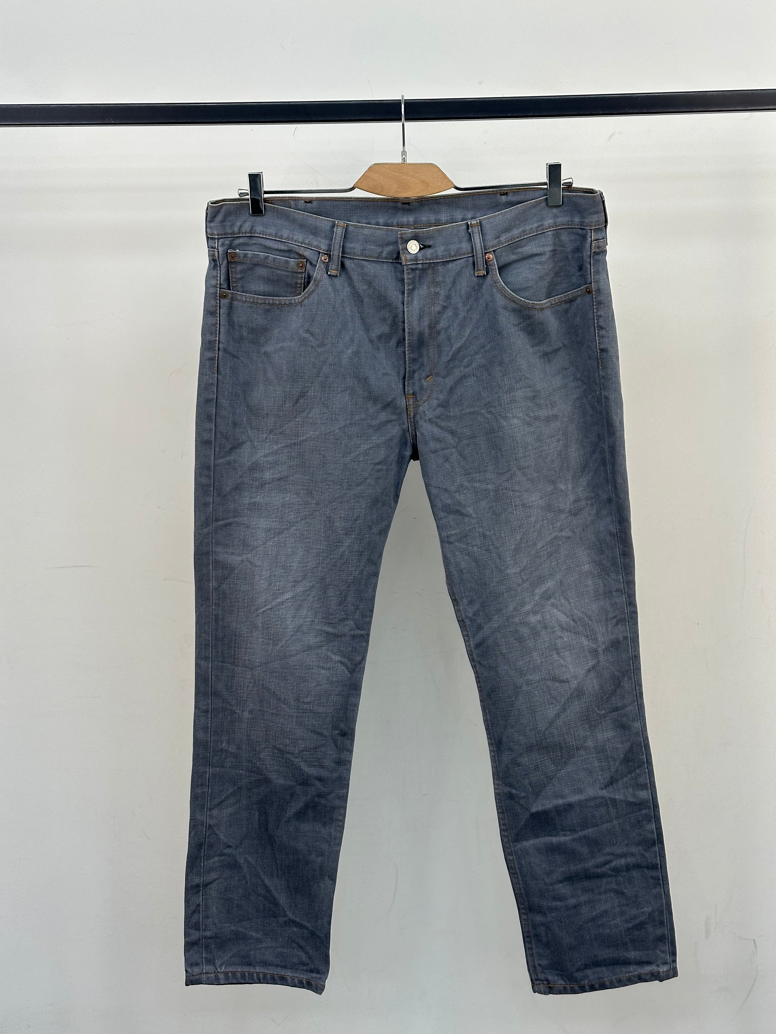 LEVI'S 501 REGULAR  FIT: 50 ITA = W38 L30