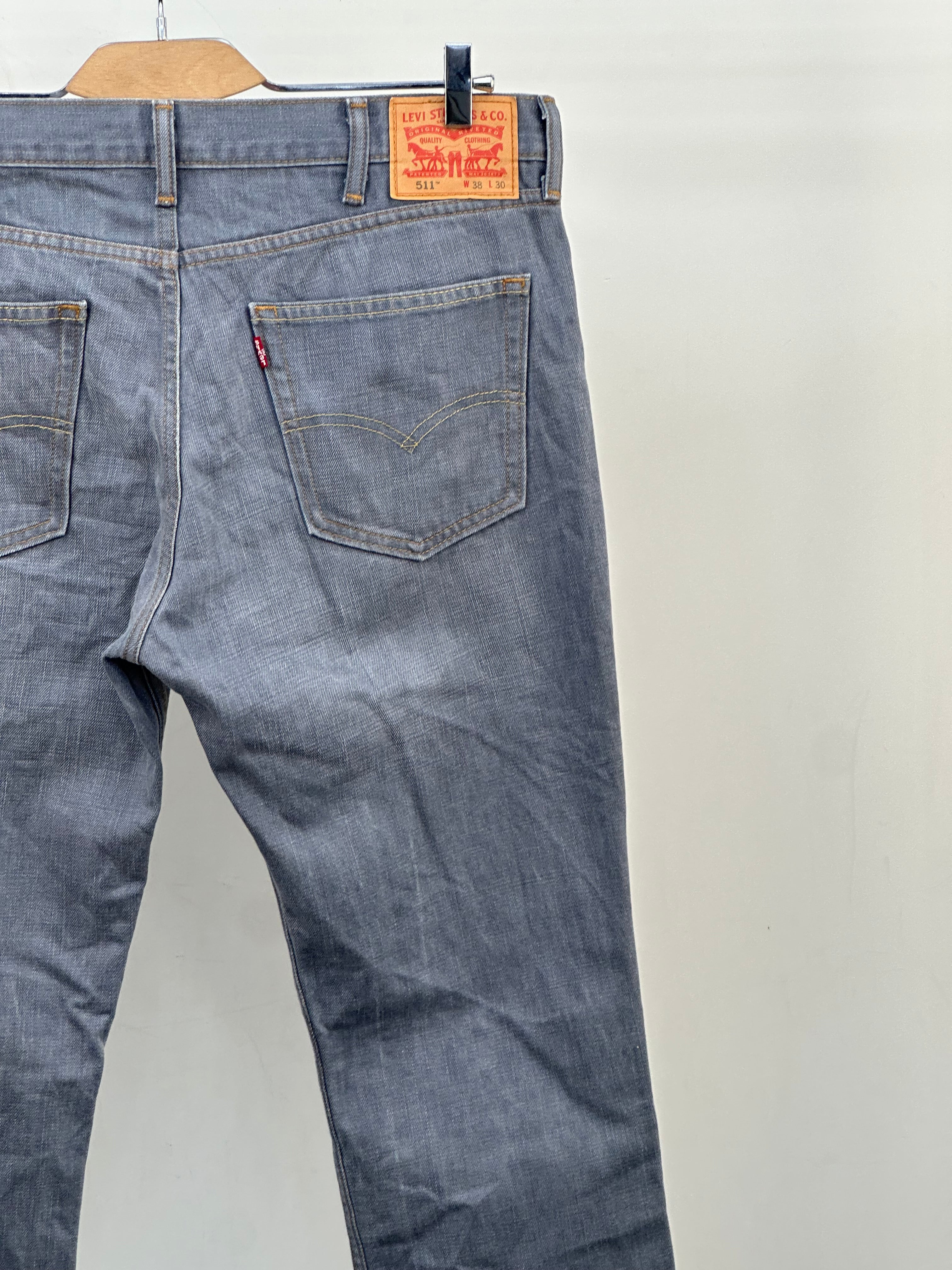 LEVI'S 501 REGULAR  FIT: 50 ITA = W38 L30