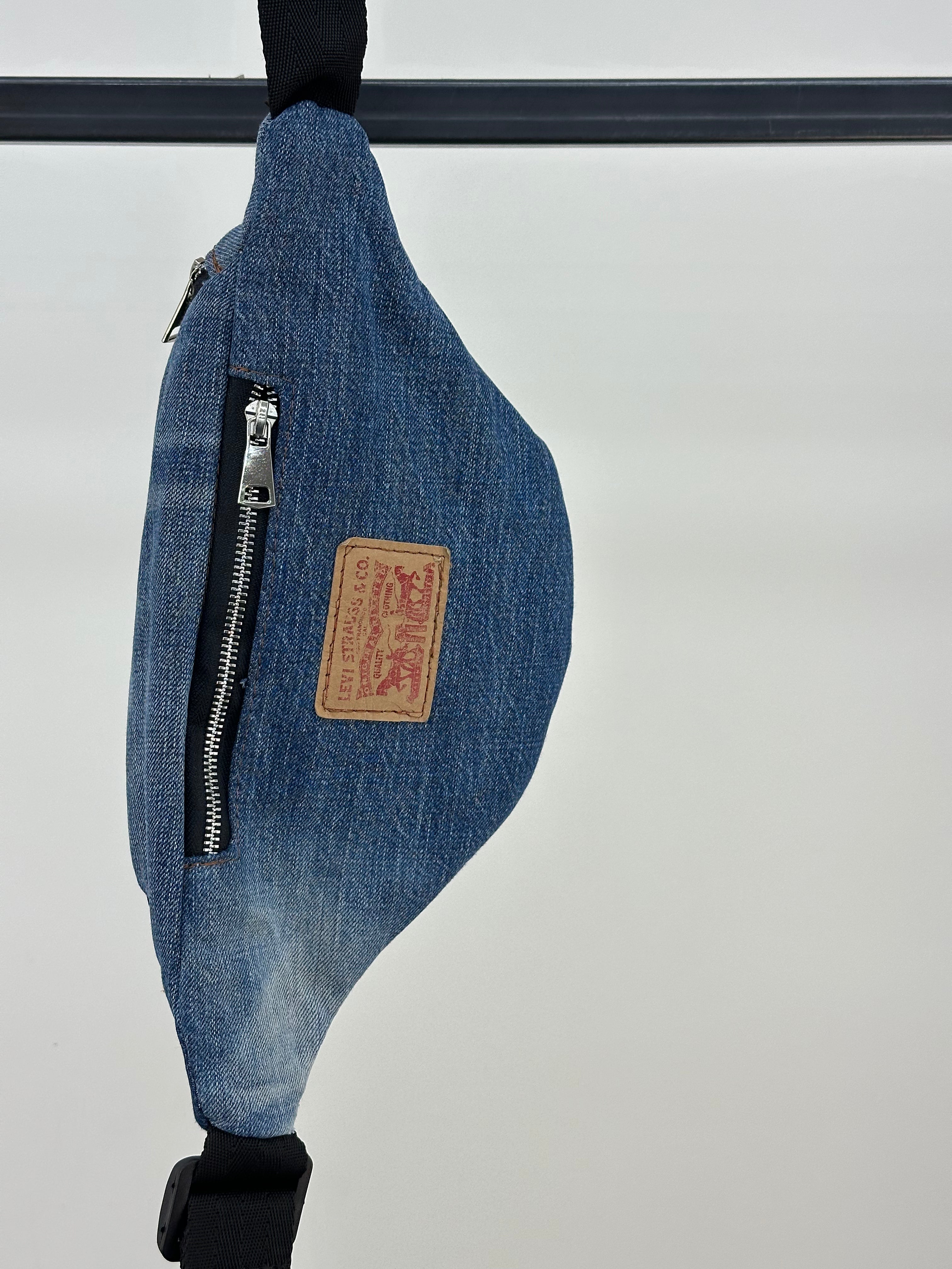 MARSUPIO LEVI'S