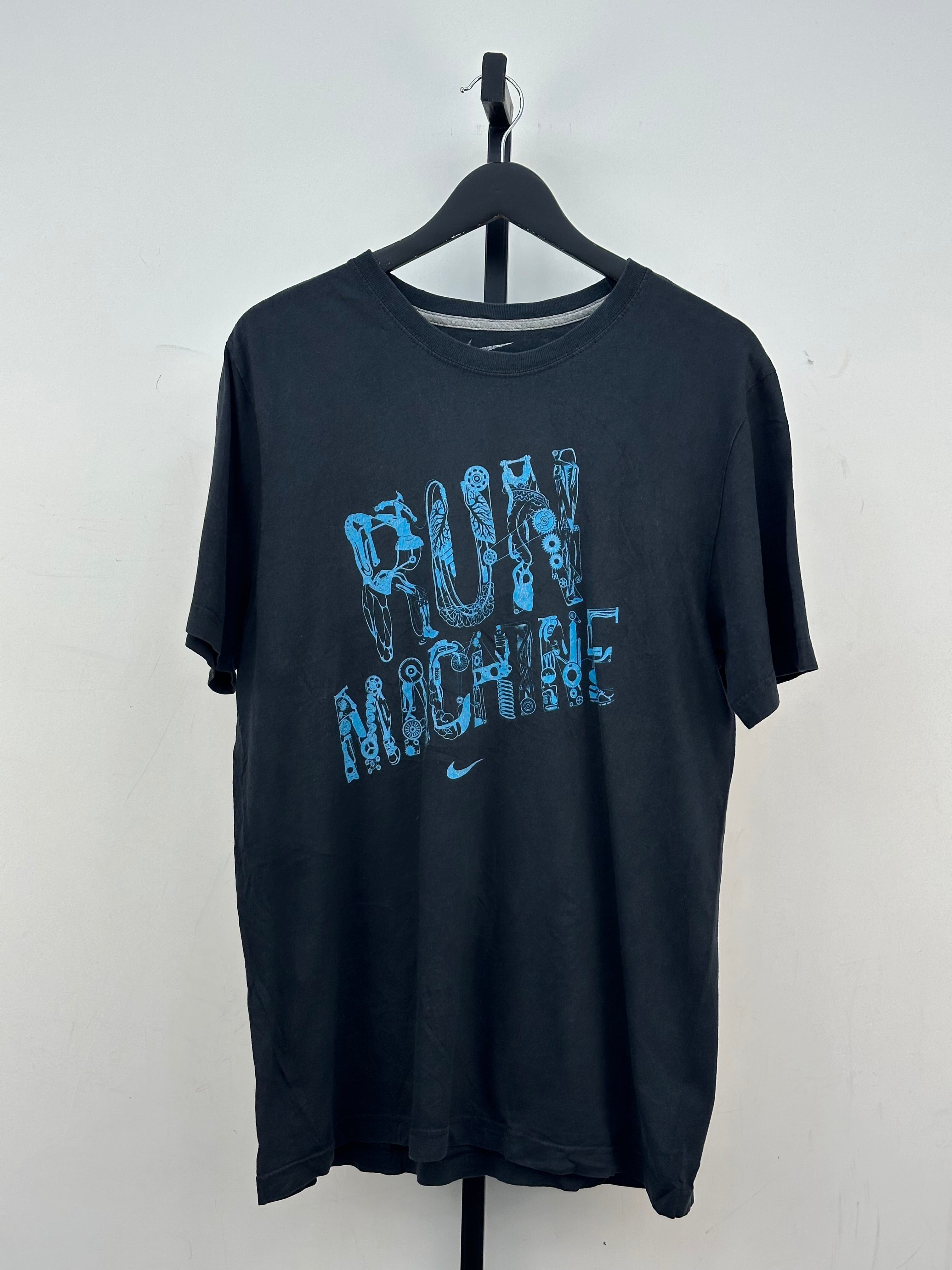 T-SHIRT NIKE TAGLIA: L