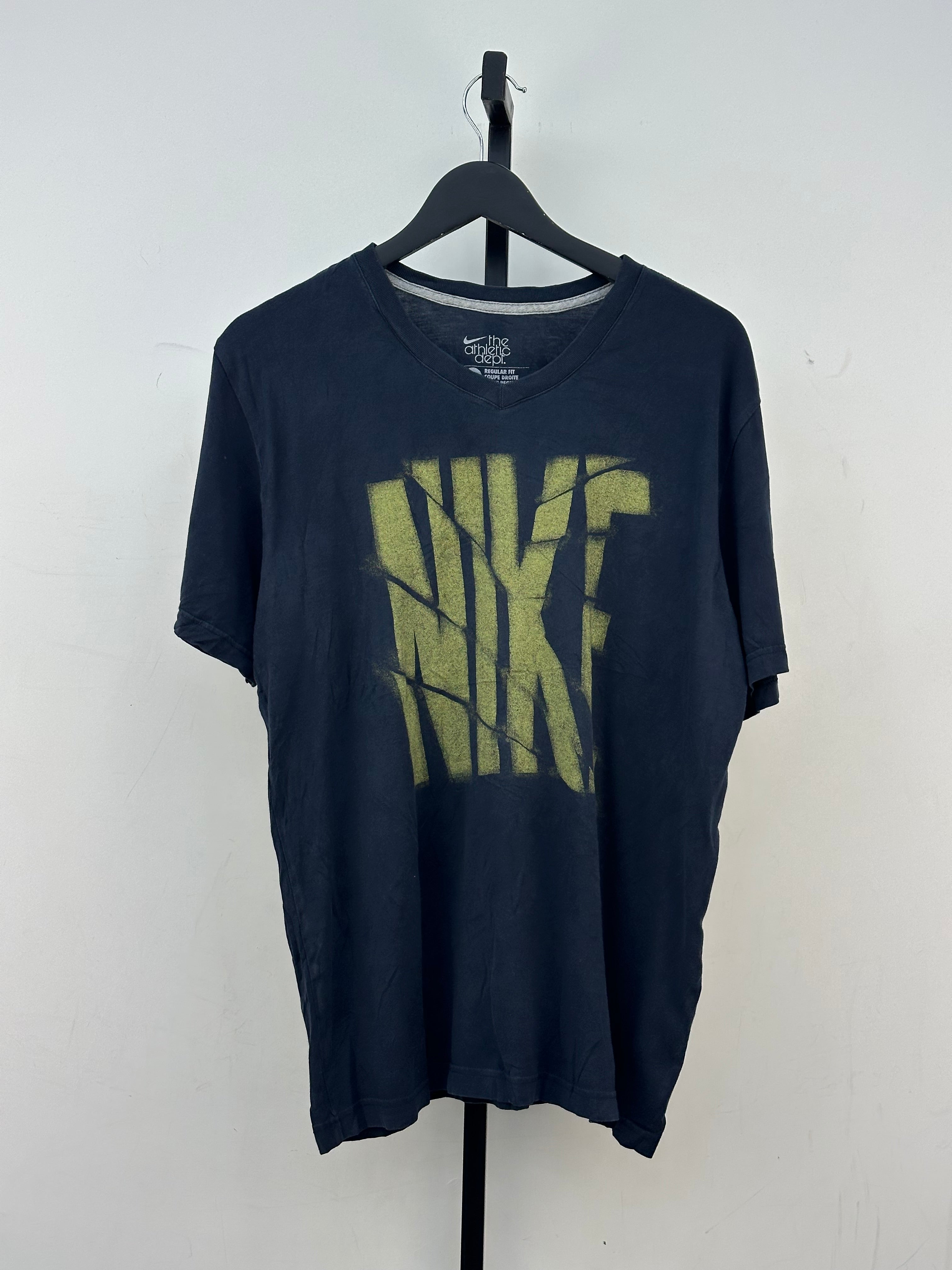 T-SHIRT NIKE TAGLIA: L