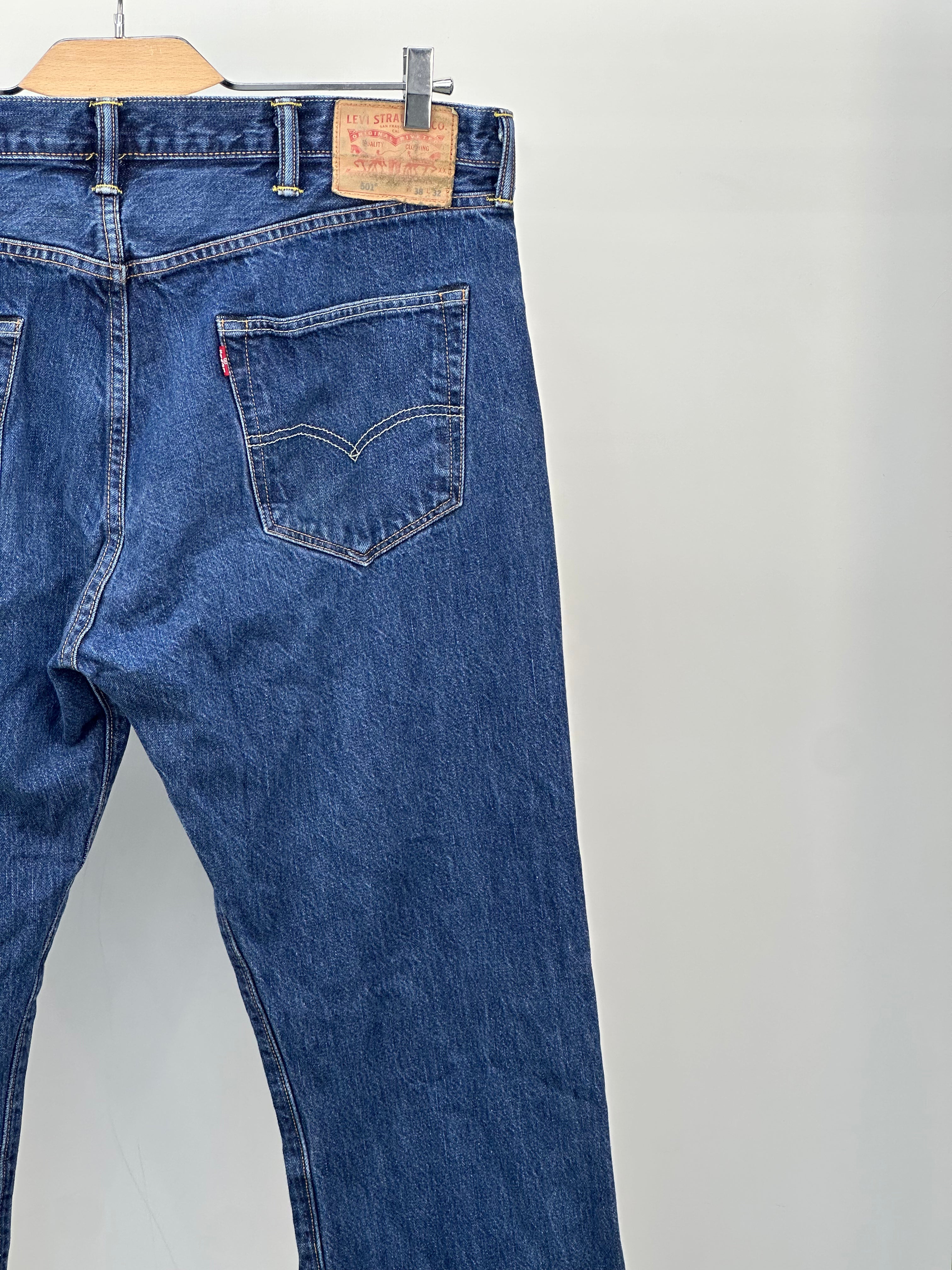 LEVI'S 501 TAGLIA: 52 ITA = W38 L32