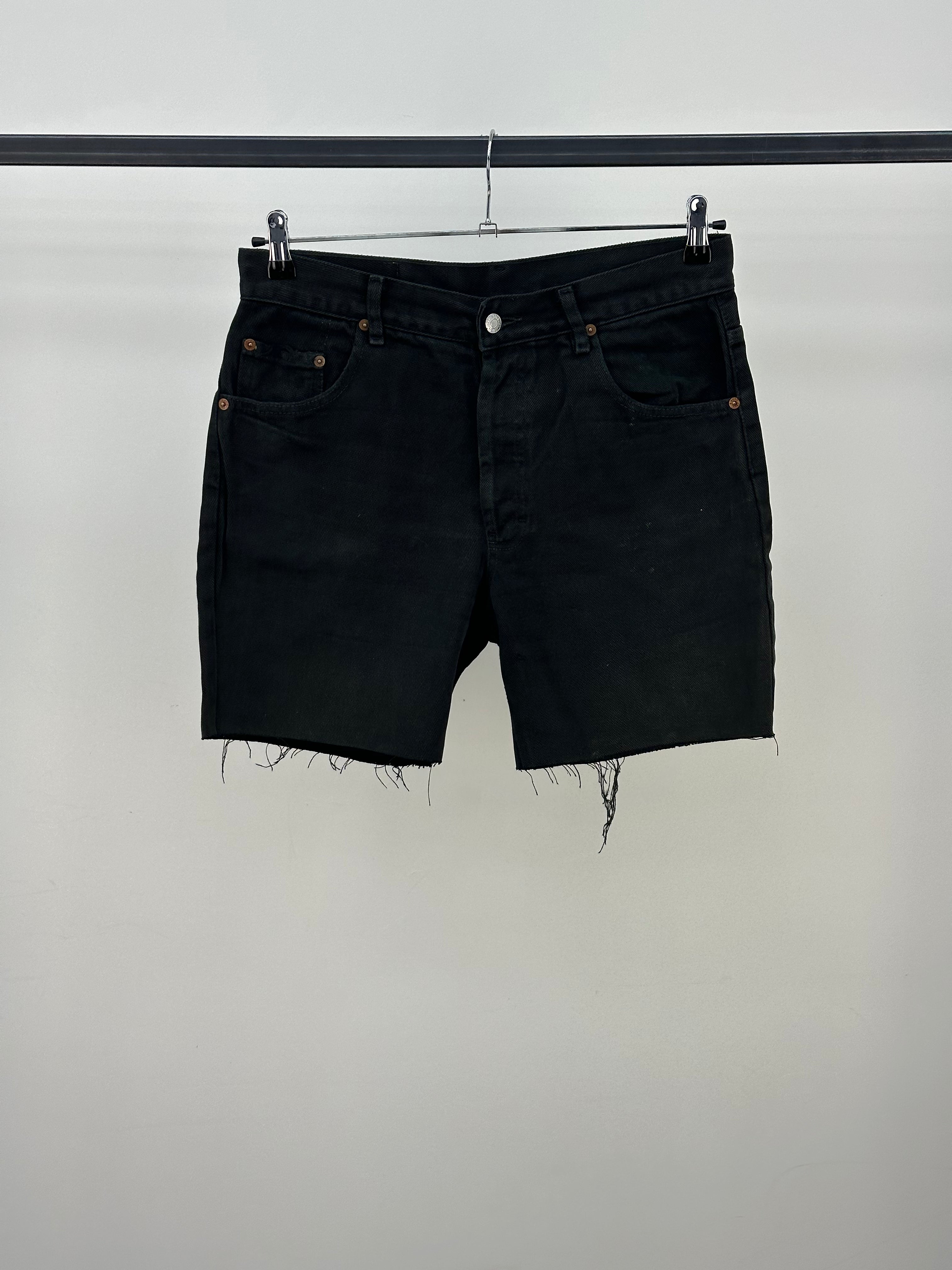 SHORT LEVI'S TAGLIA: W33 = 47 ITA