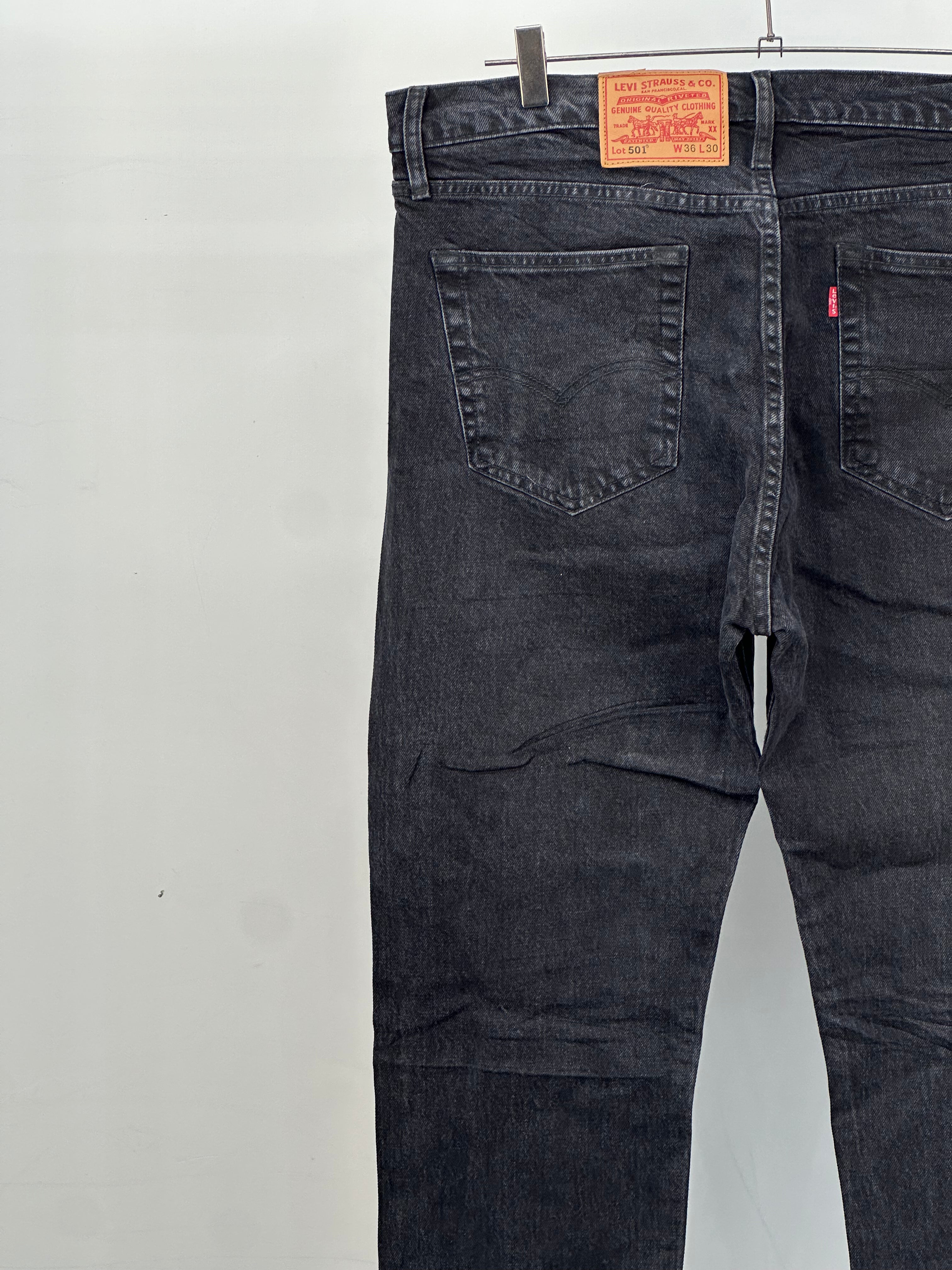 LEVI'S 501 TAGLIA: 50 ITA = W36 L30