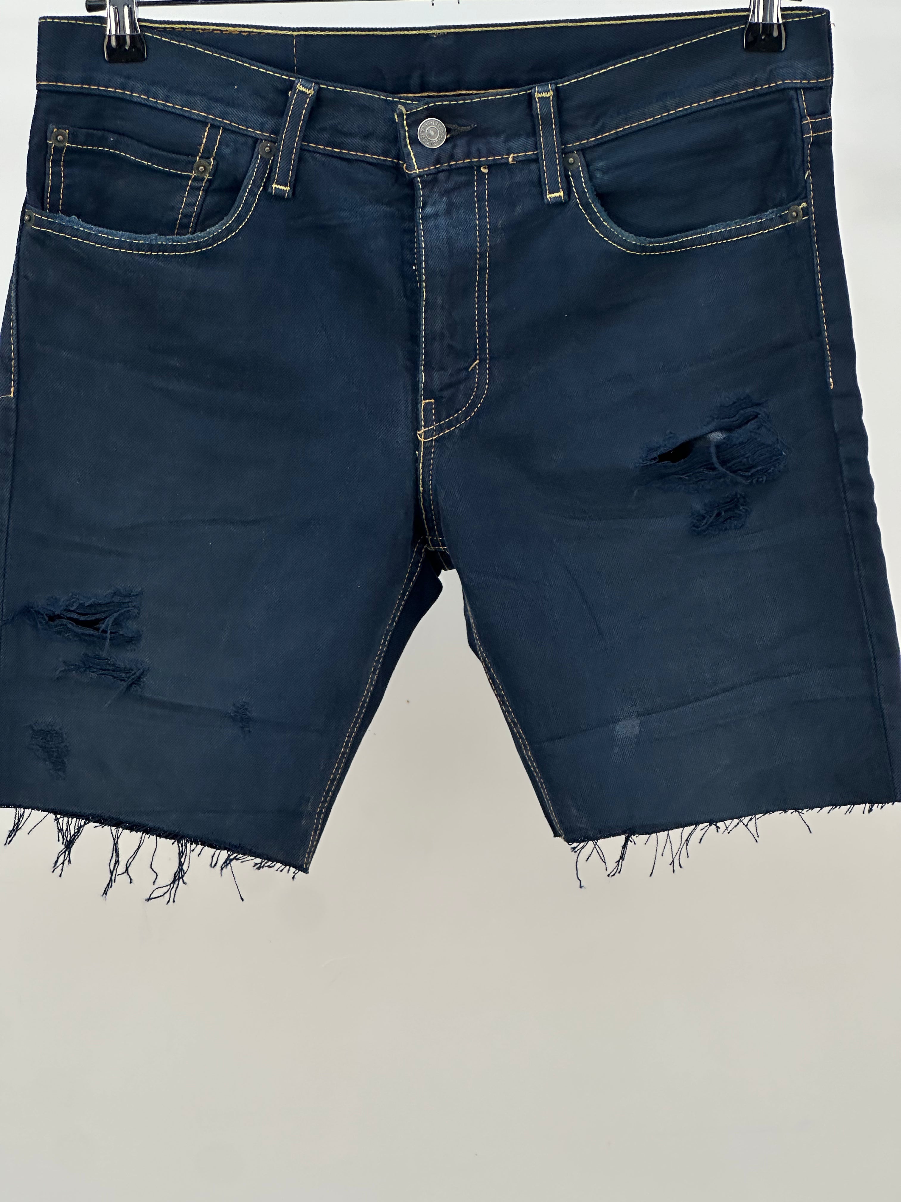 SHORT LEVI'S TAGLIA: W32 = 46 ITA