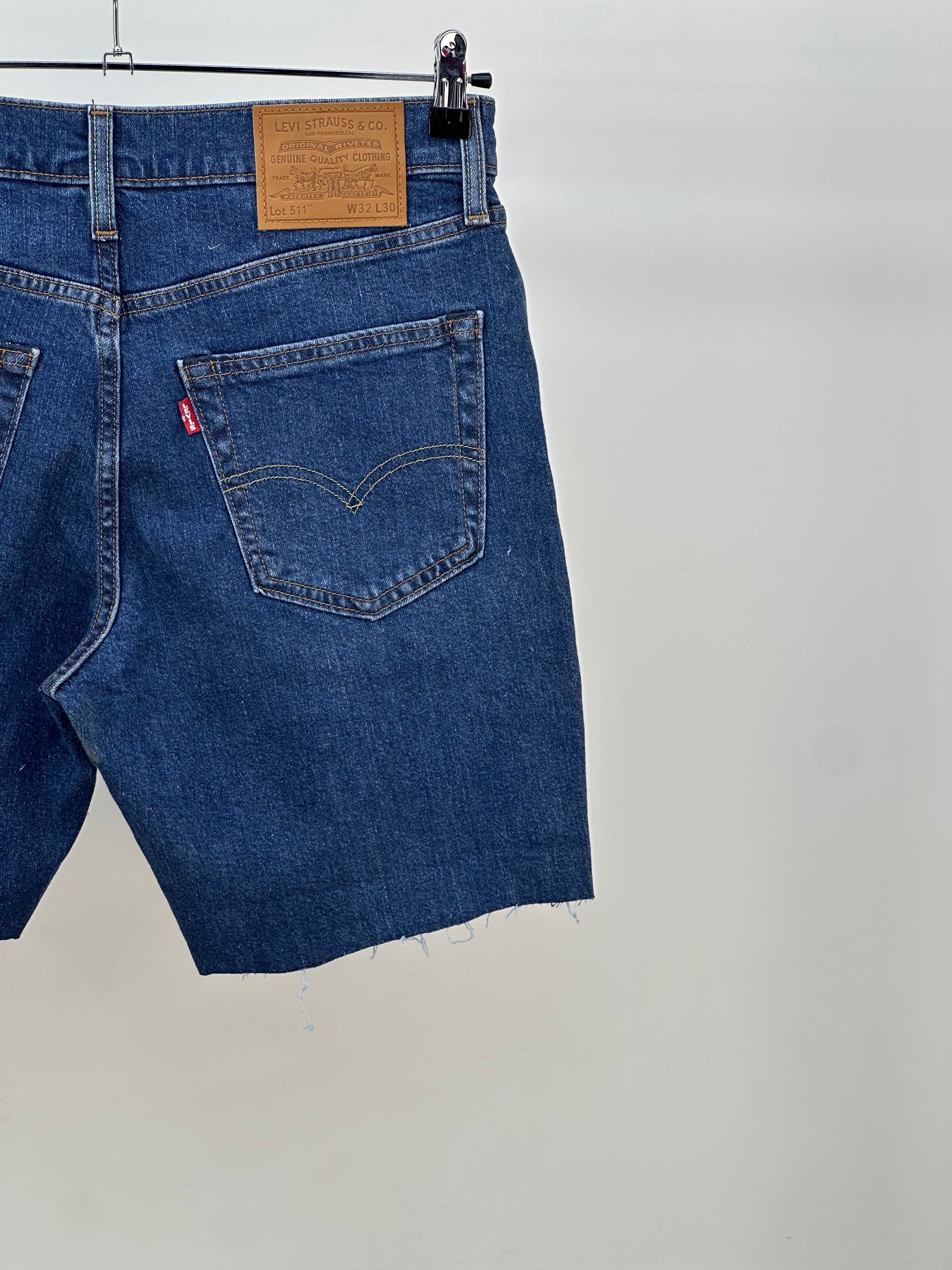 SHORT LEVI'S TAGLIA: W32 = 46 ITA