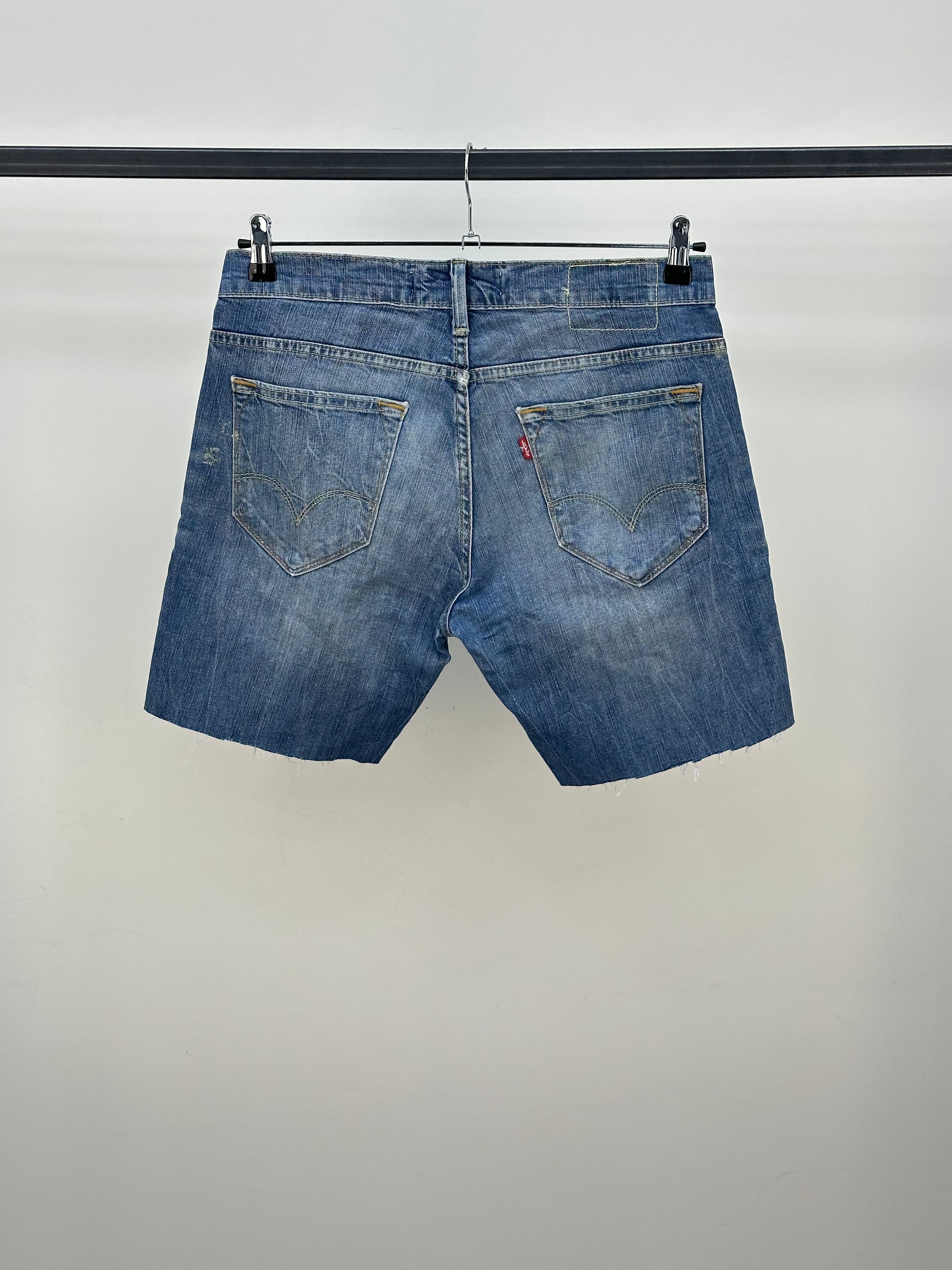 SHORT LEVI'S TAGLIA: W32 = 46 ITA