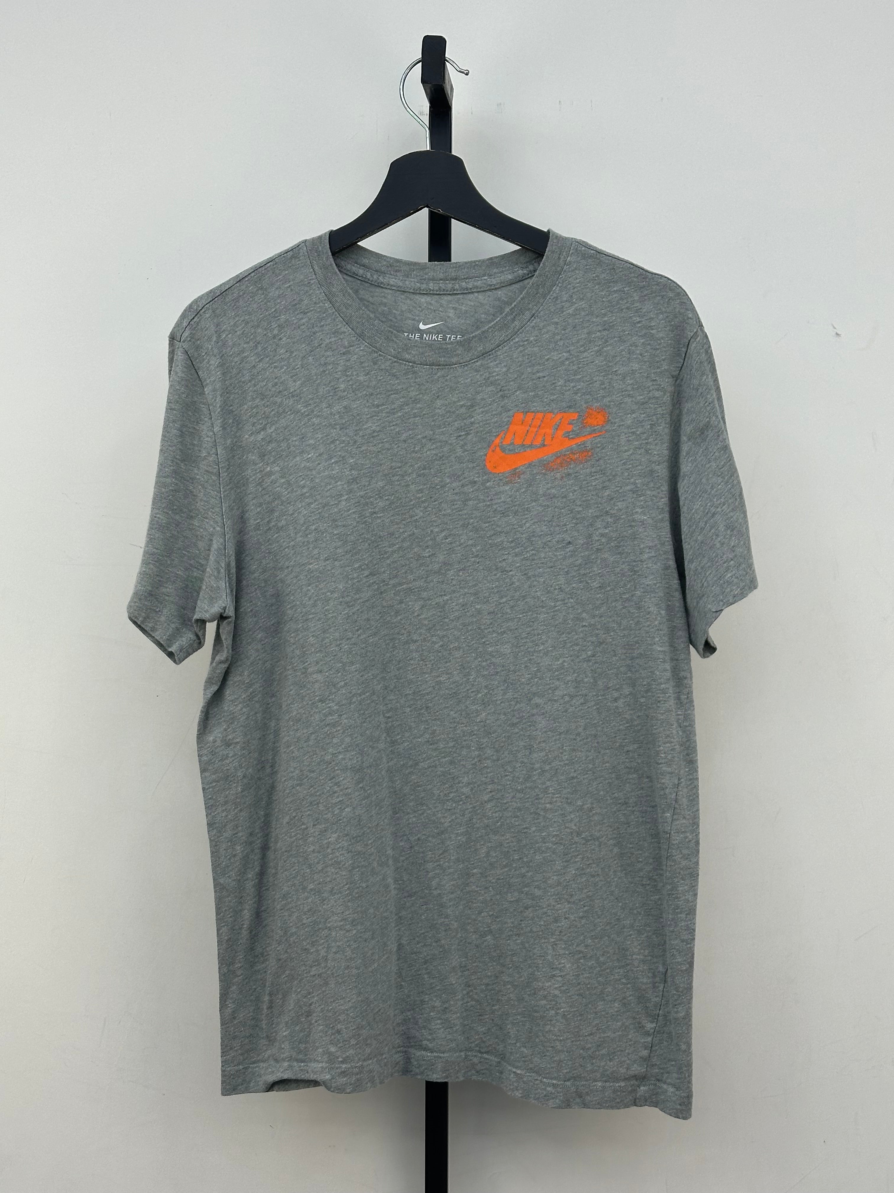 T-SHIRT NIKE TAGLIA: S