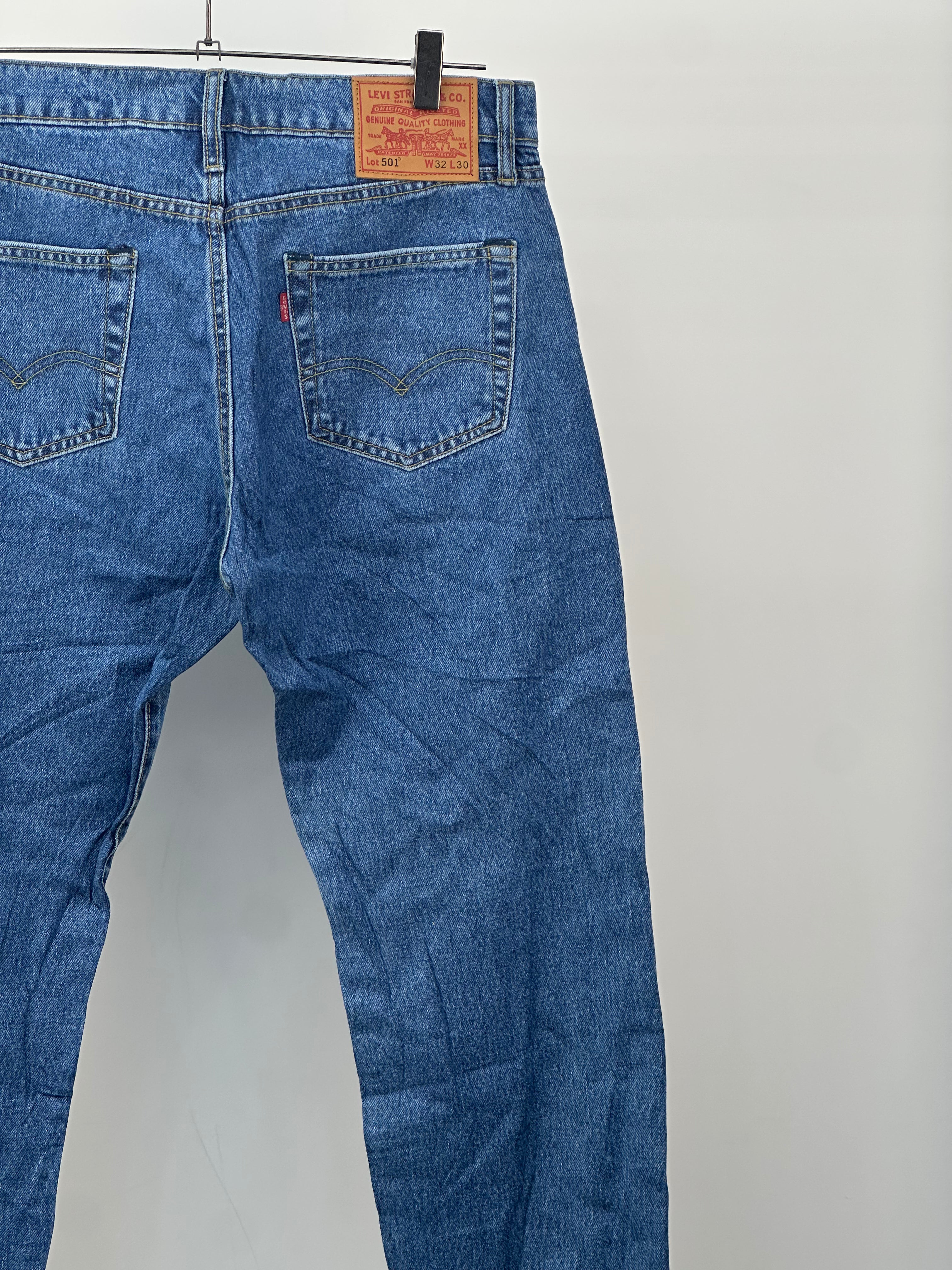 LEVI'S 501 TAGLIA: 46 ITA = W32 L30